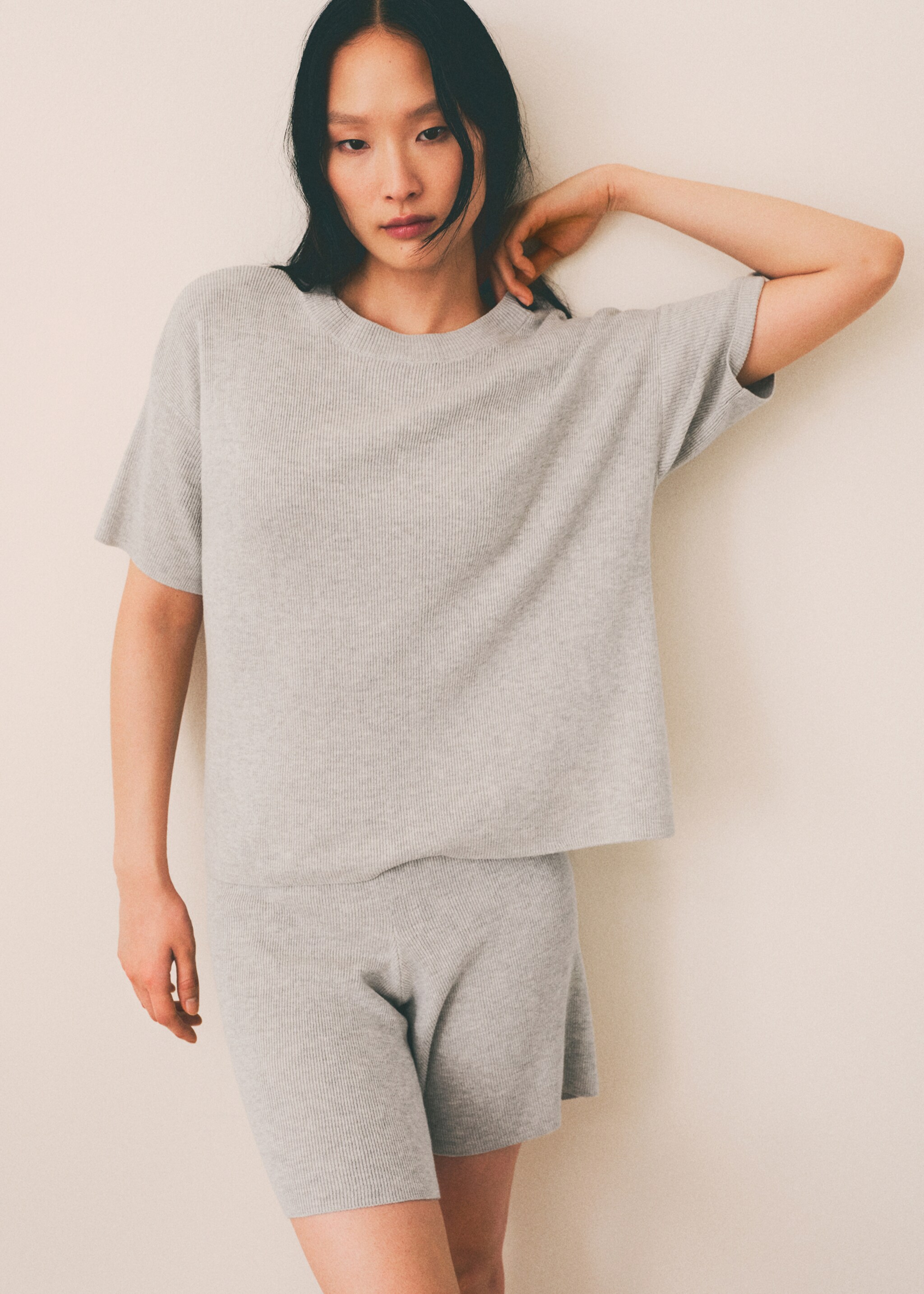 Cotton linen-blend knit t-shirt - Details of the article 6, Light Heather Grey. Ref: 67095989-00.