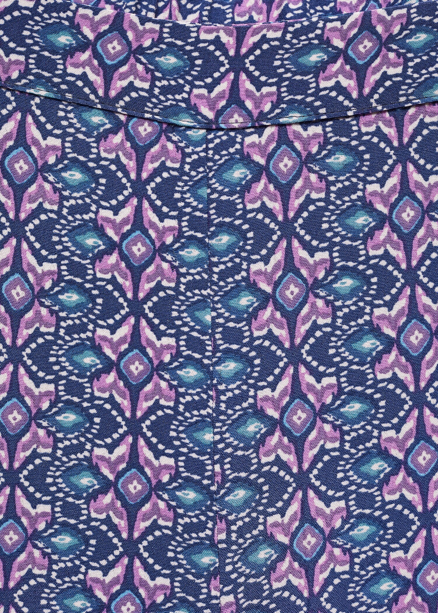 Printed straight trousers - Details of the article 8
