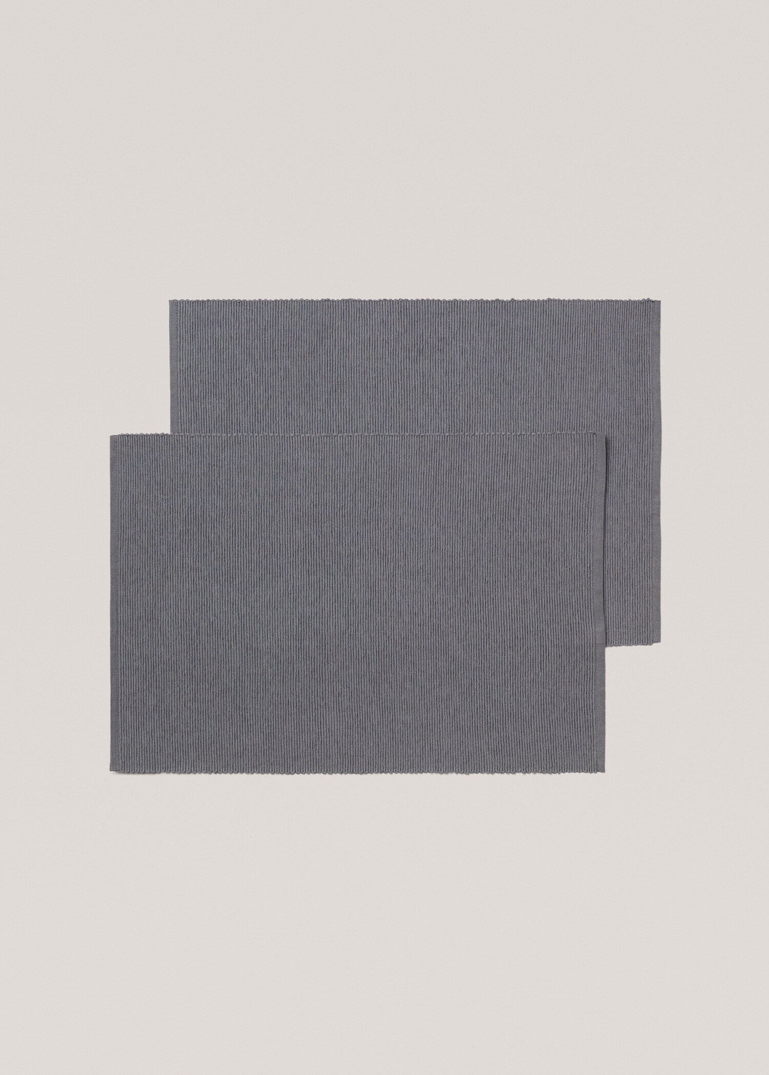 Cotton placemat with ribbed texture - Article without model