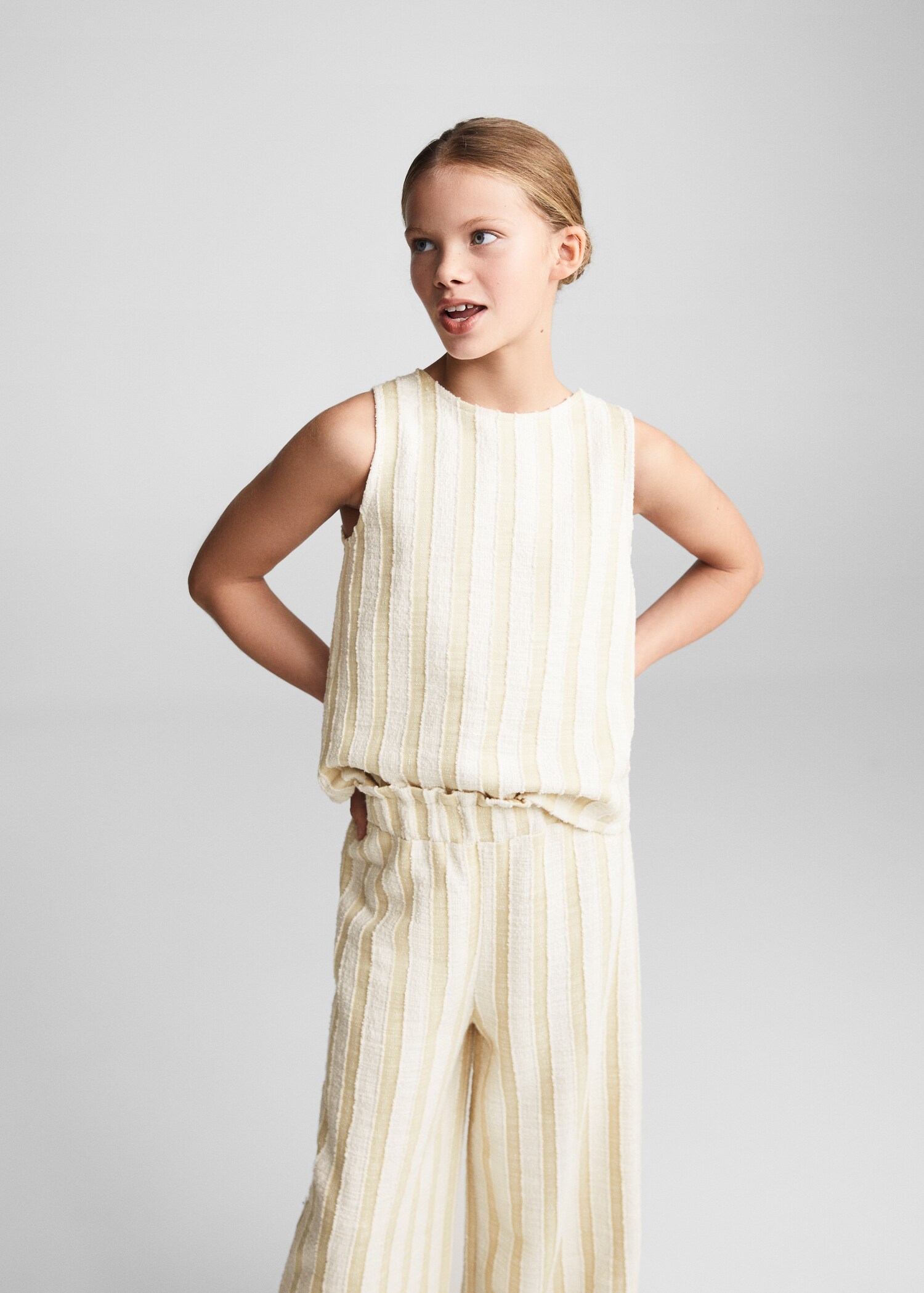 Jupe-culotte rayures - Plan moyen