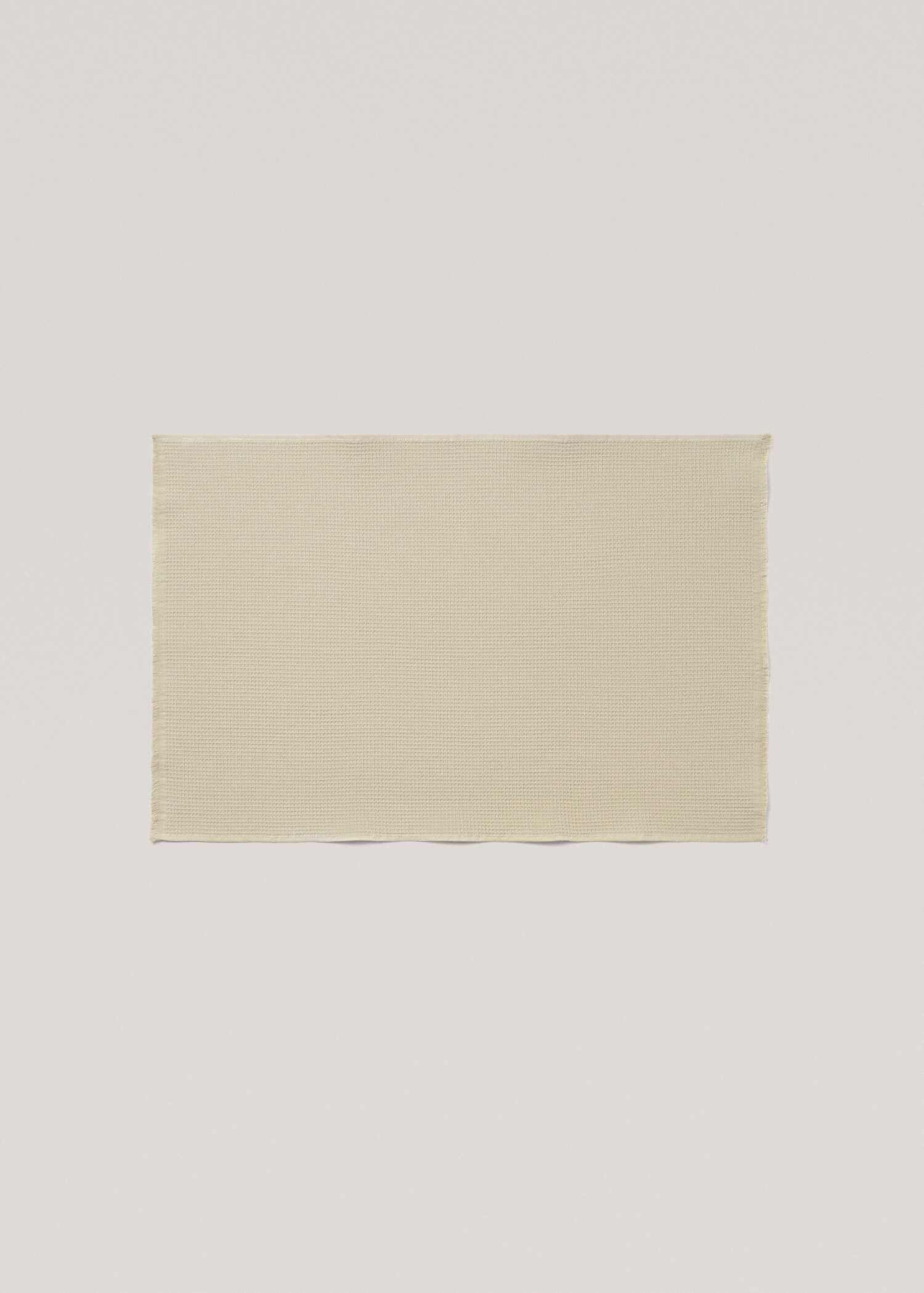 Cotton waffle bath mat with fringes - Article without model