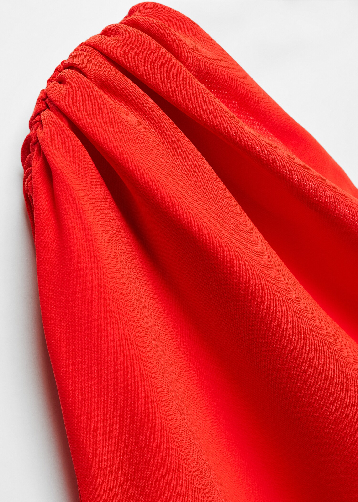 Asymmetrisches Kleid mit Seitenschlitz - Detail des Artikels 8