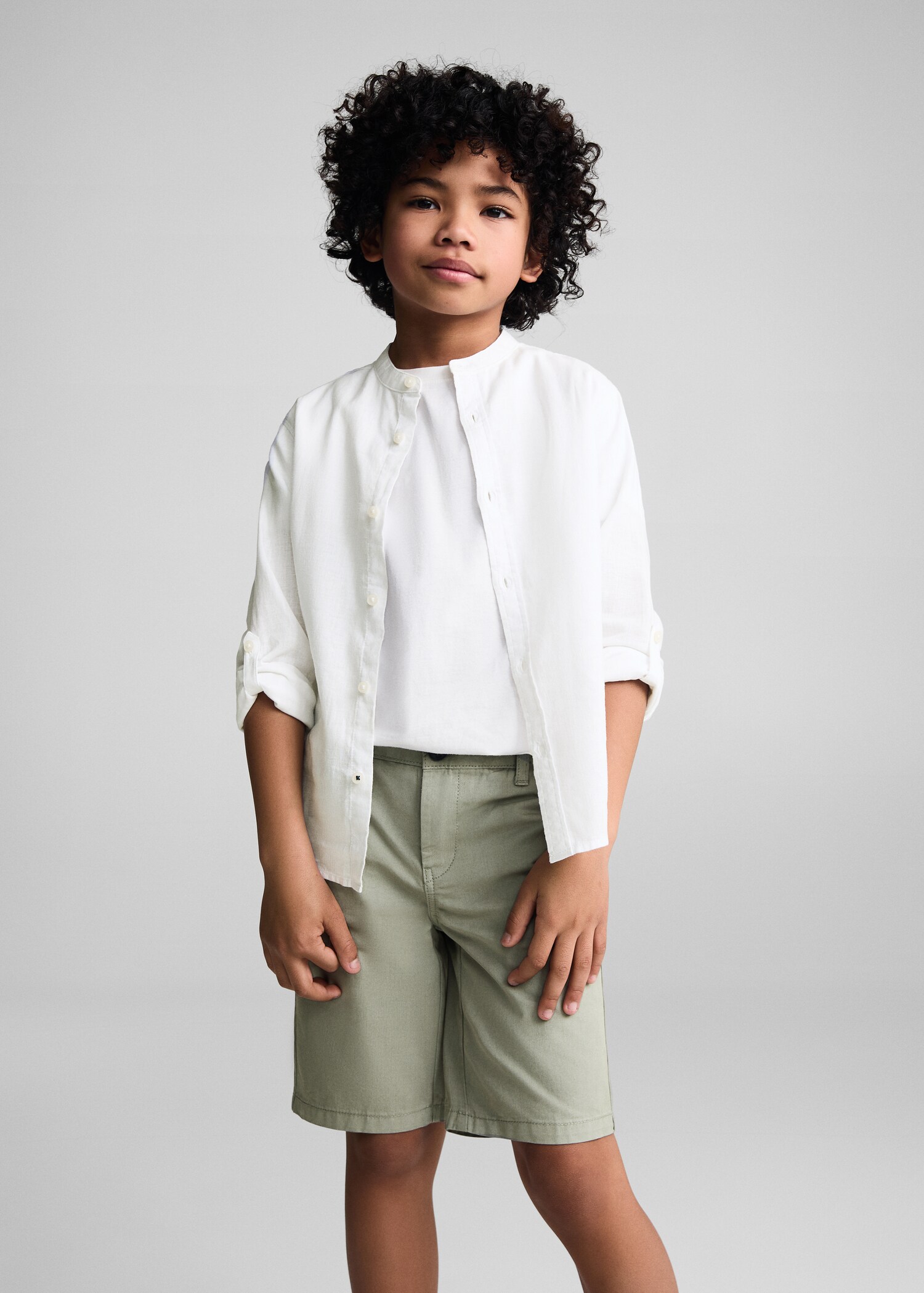 Bermudas slim fit chino algodón - Plano medio