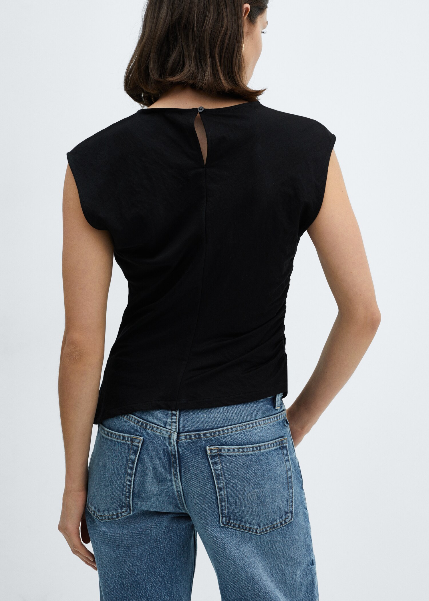 Asymmetrisches Stricktop - Rückseite des Artikels