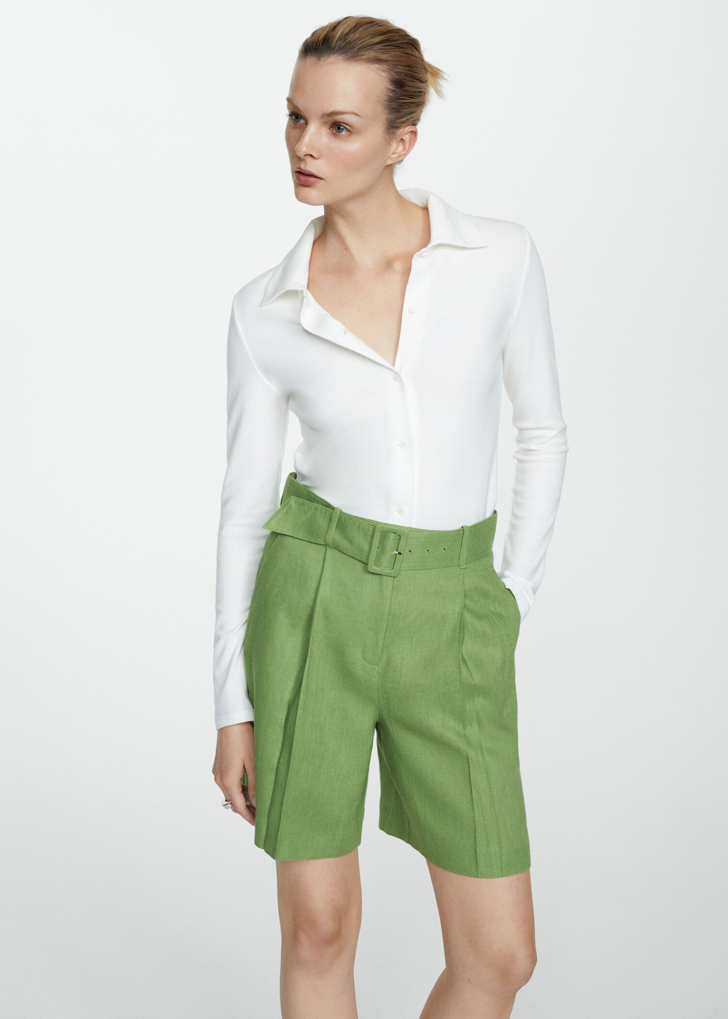 Belt linen-blend Bermuda shorts - Medium plane