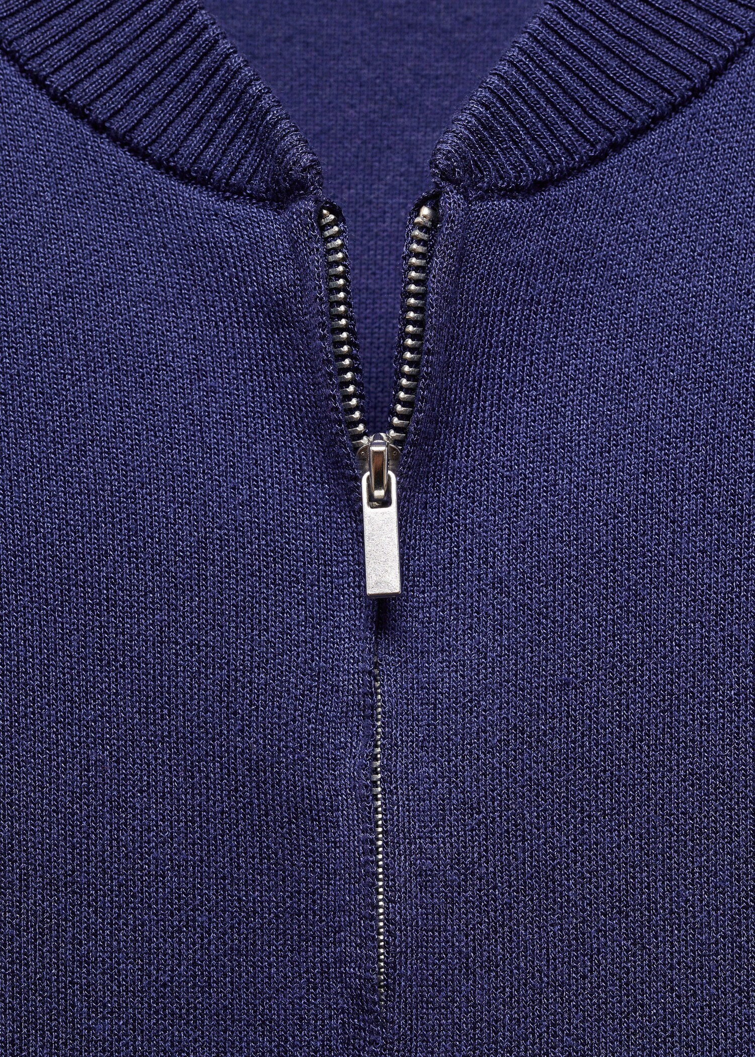 Strickjacke mit Reißverschluss - Detail des Artikels 8