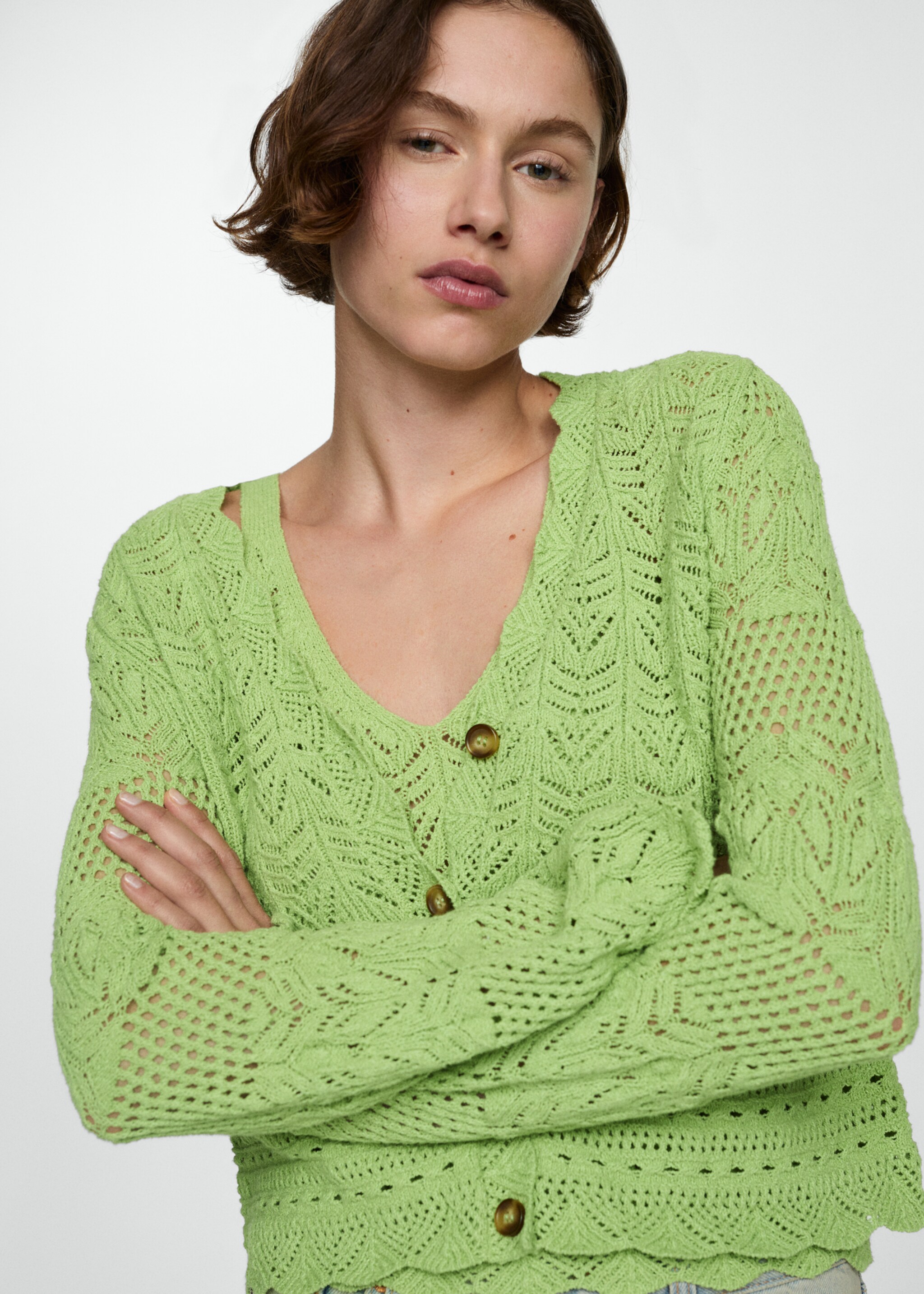 Strickjacke mit Lochdetails - Mittlere Ansicht