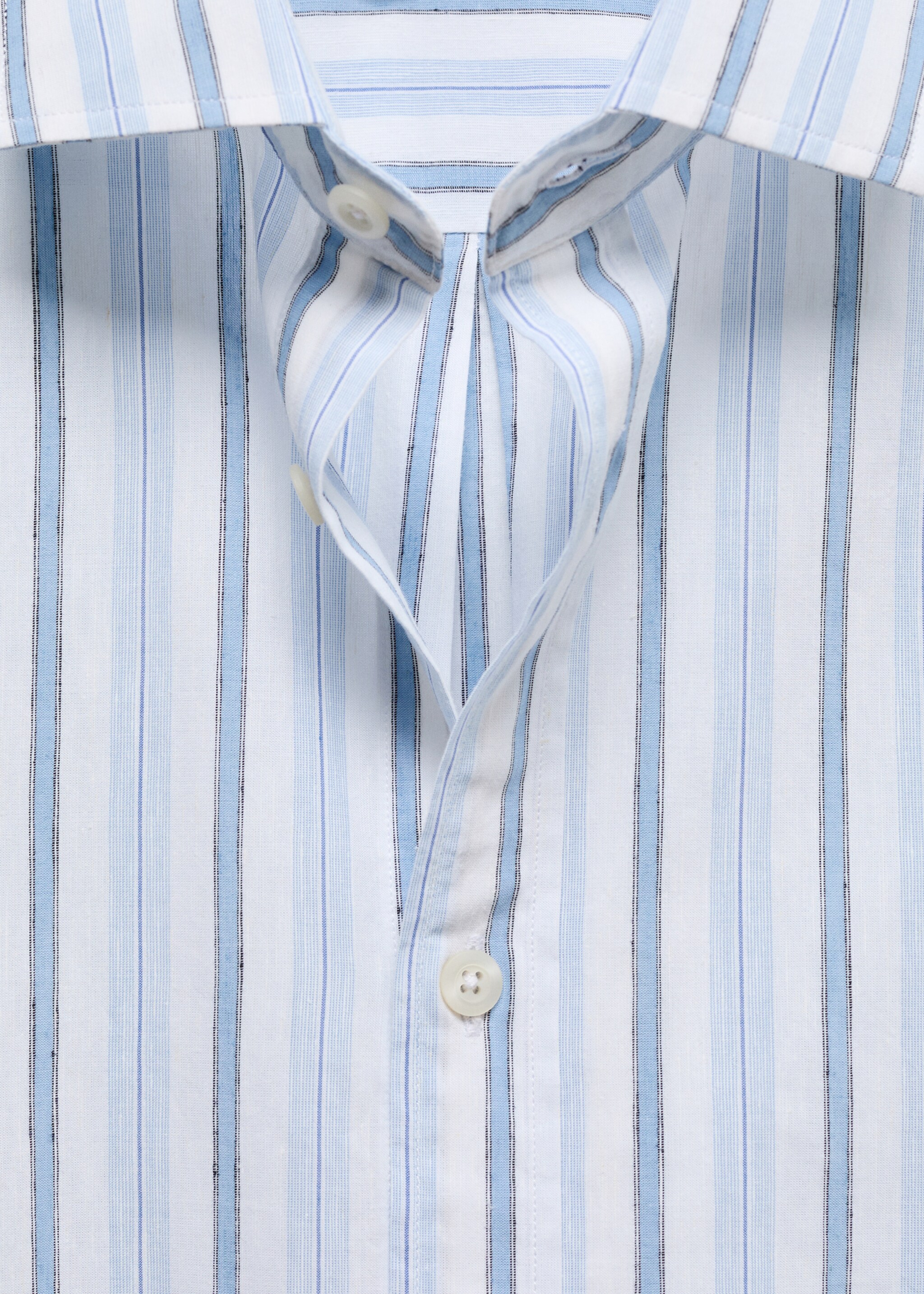 Rustikales Classic-Fit-Streifenhemd aus Baumwoll-Leinenmischung - Detail des Artikels 8