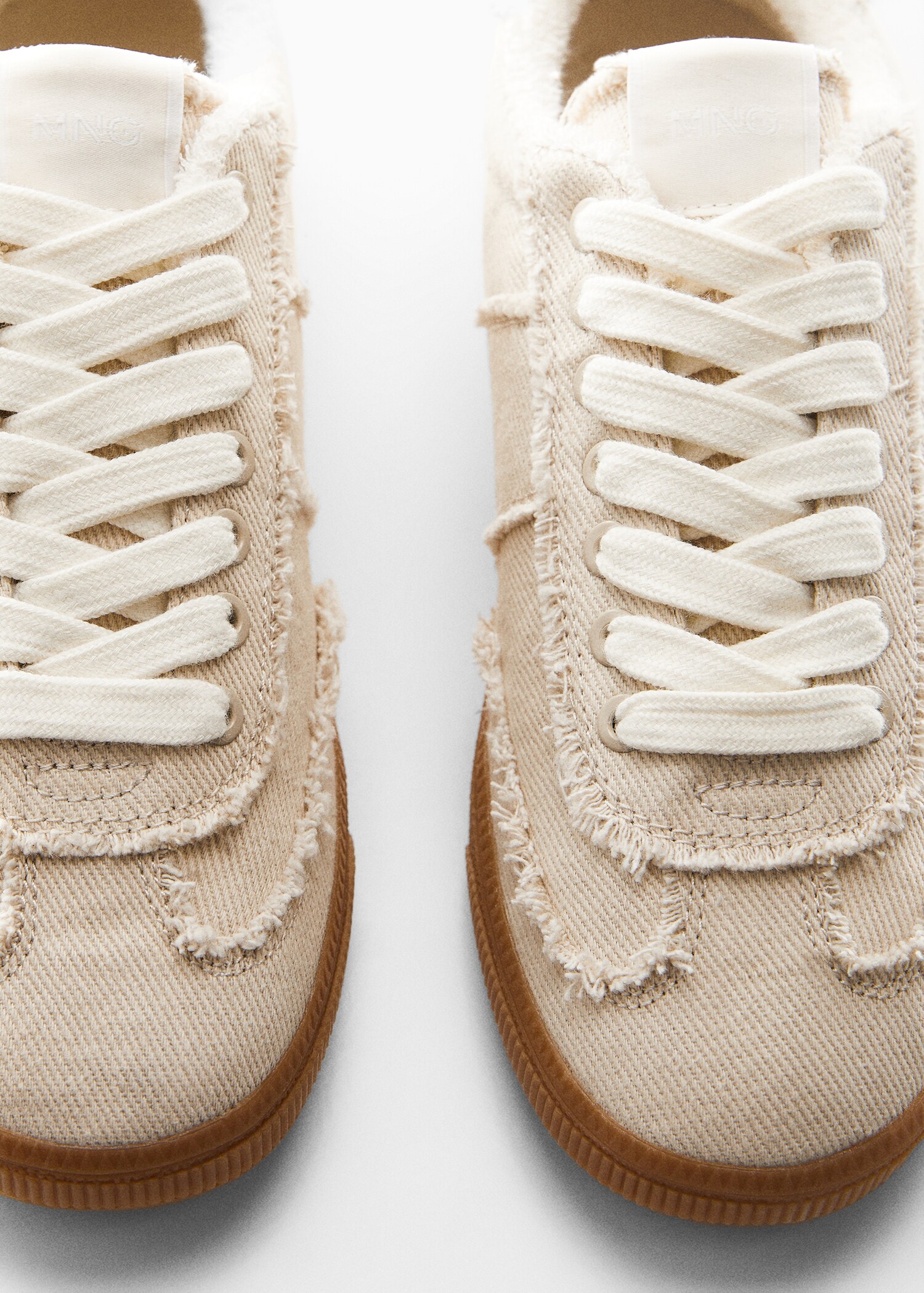 Deportivas detalles deshilachados - Detalle del artículo 5