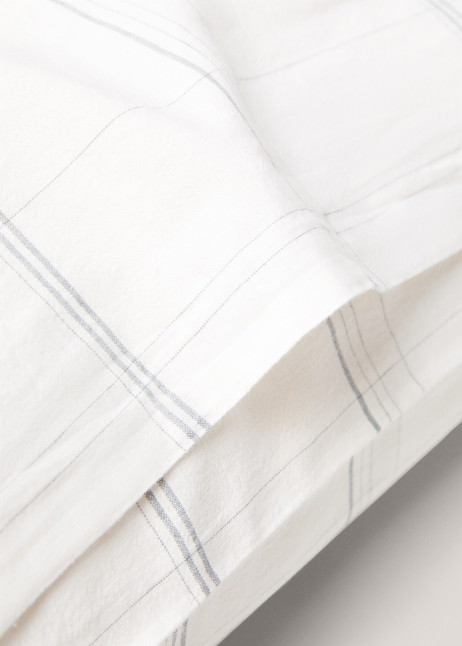 Cotton linen pillowcase 60x60cm - Details of the article 2