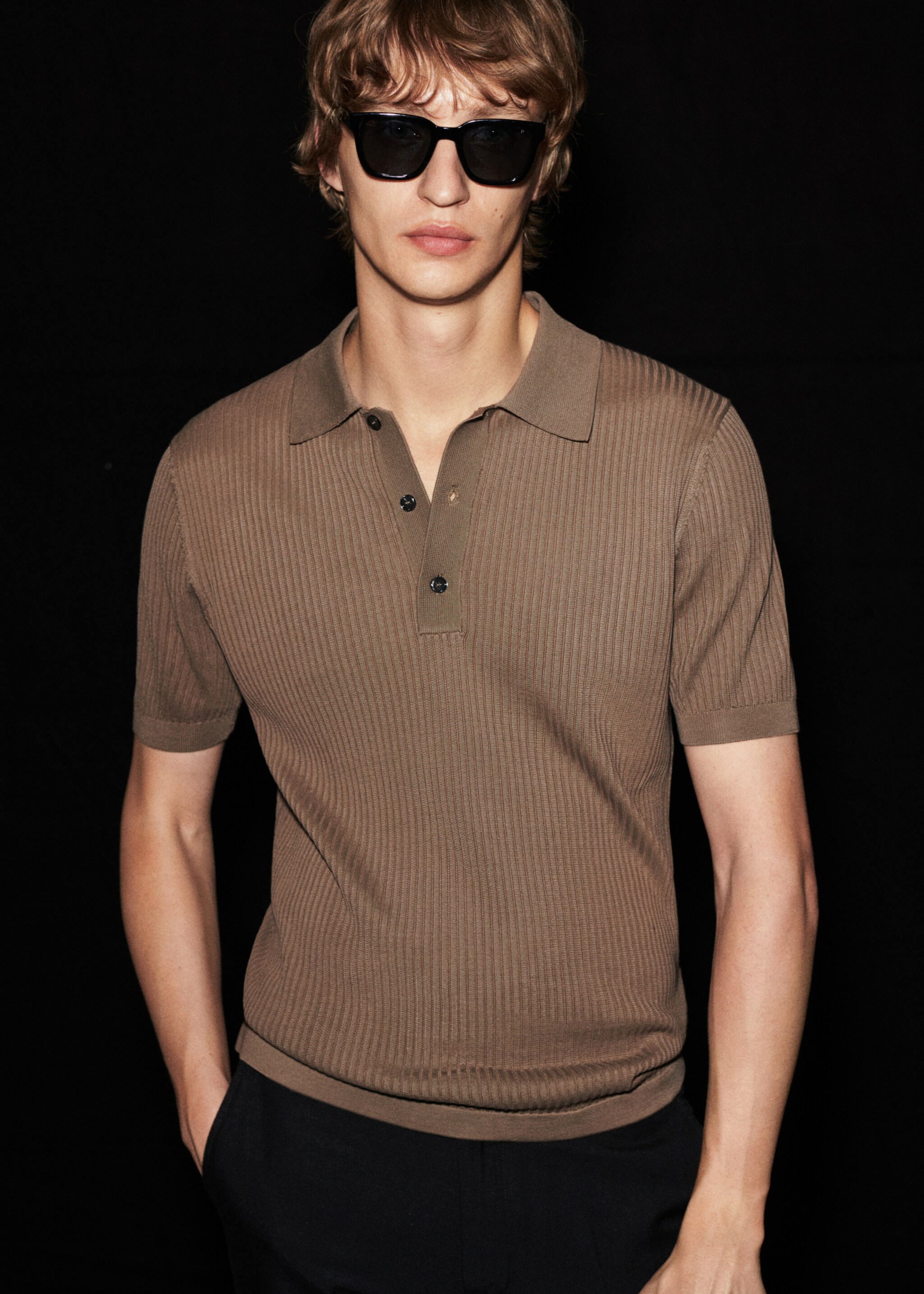 Knit cotton polo shirt - Details of the article 3