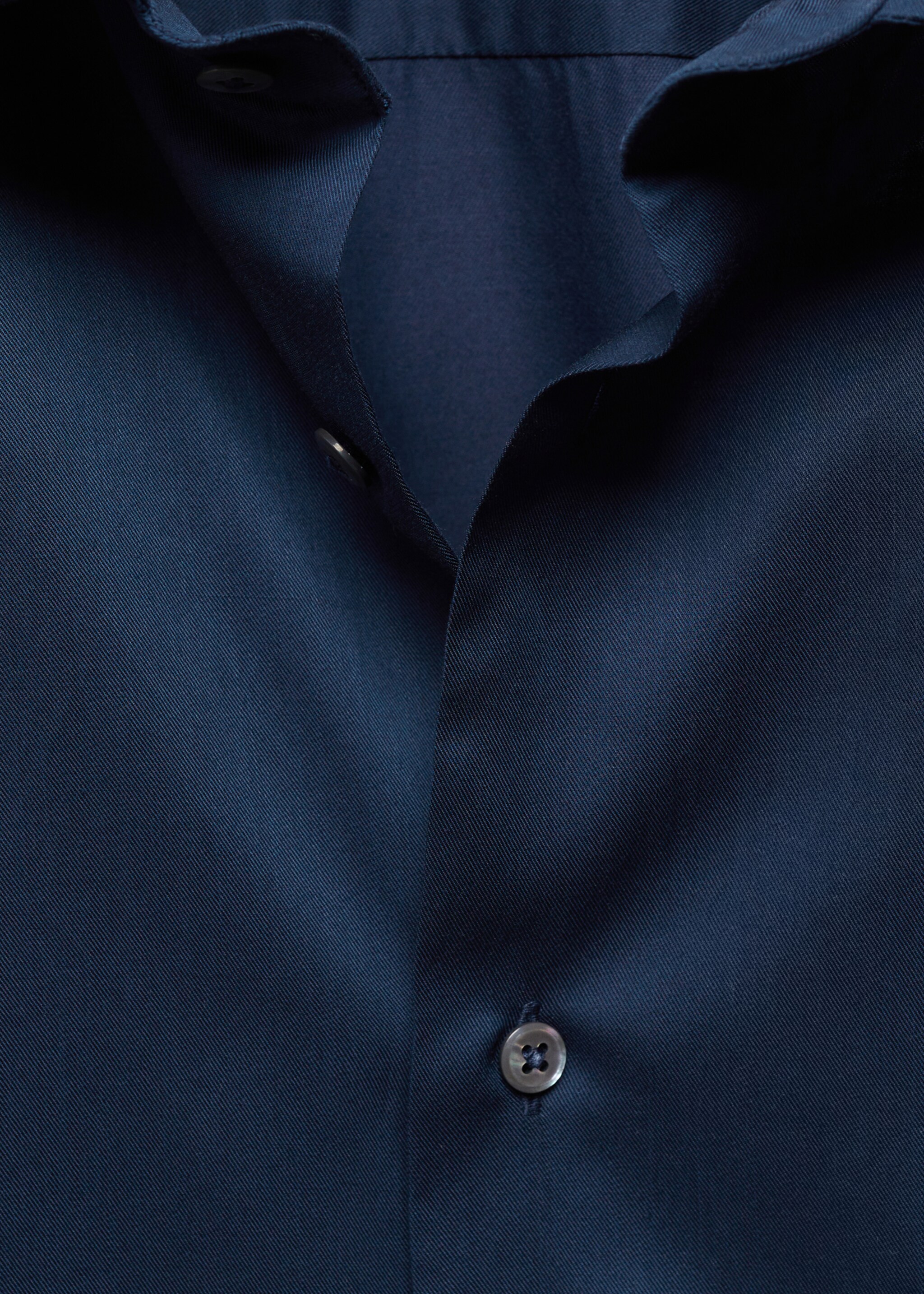 Slim-fit Tencel cotton shirt - Details of the article 8, Dark Navy. Ref: 67098266-00.