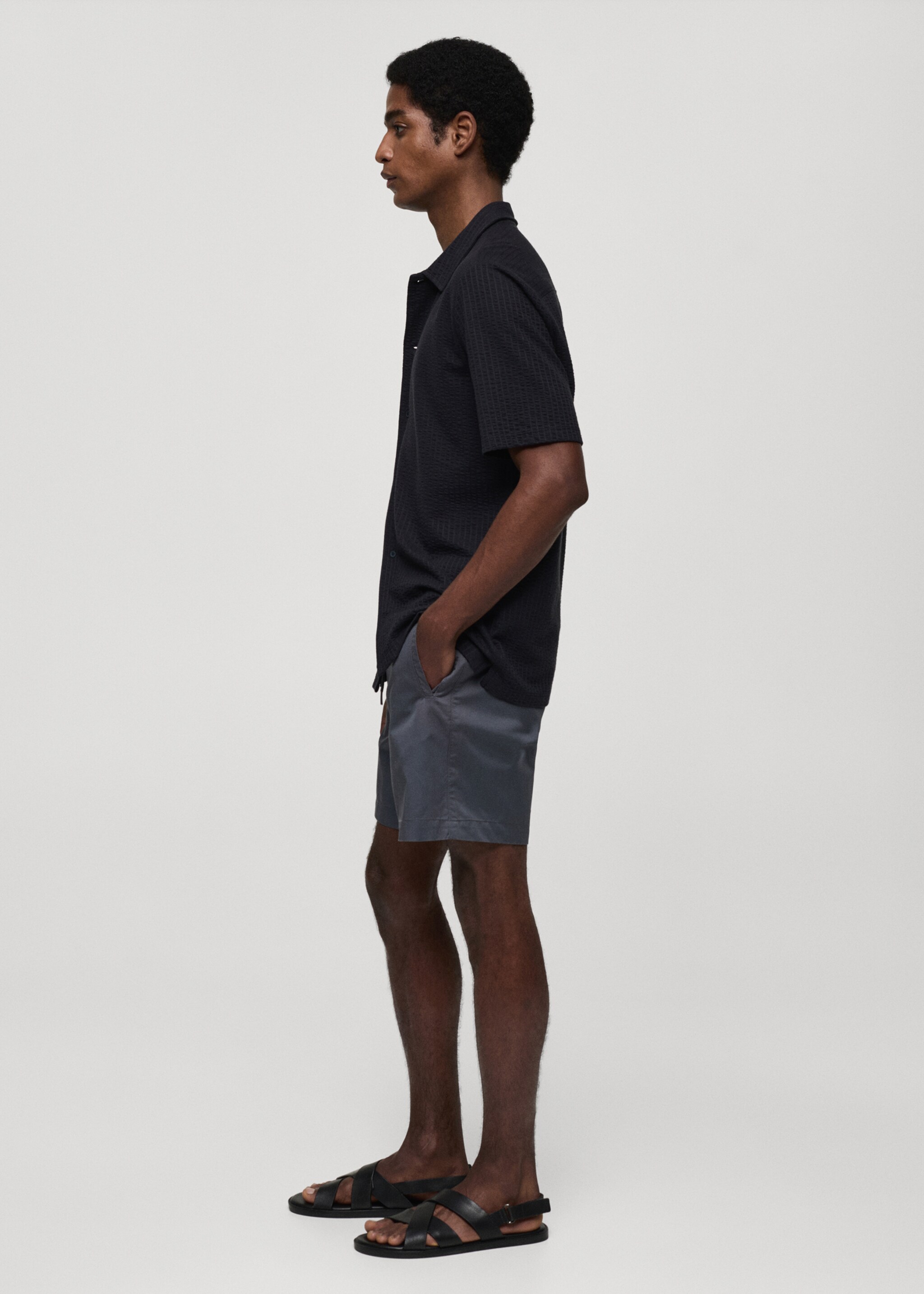 100% cotton bermuda shorts with drawstring - Details of the article 2