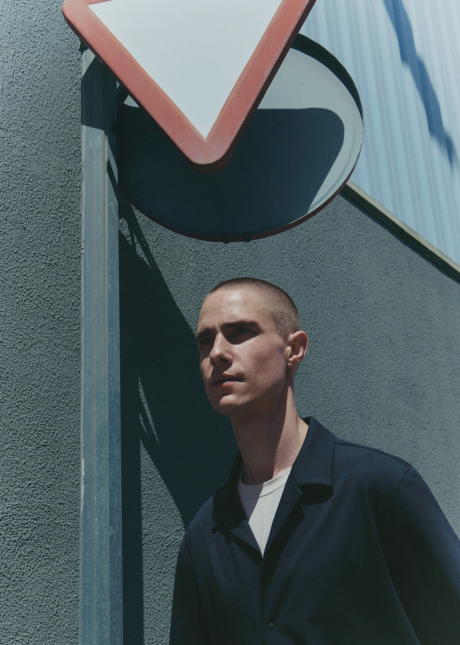 Regular-fit shirt with bowling collar - Details of the article 5