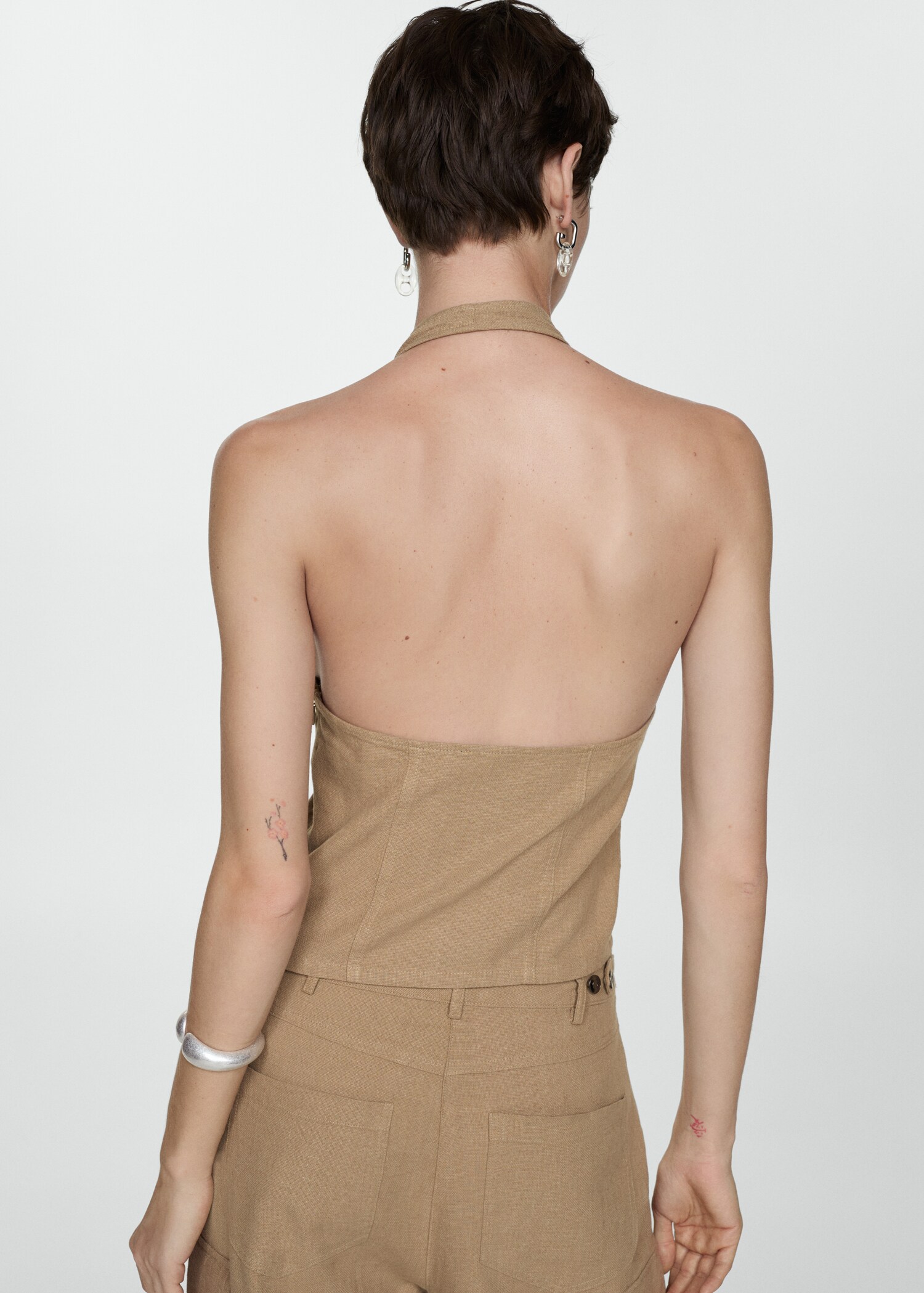 Pocket halter-neck top - Reverse of the article