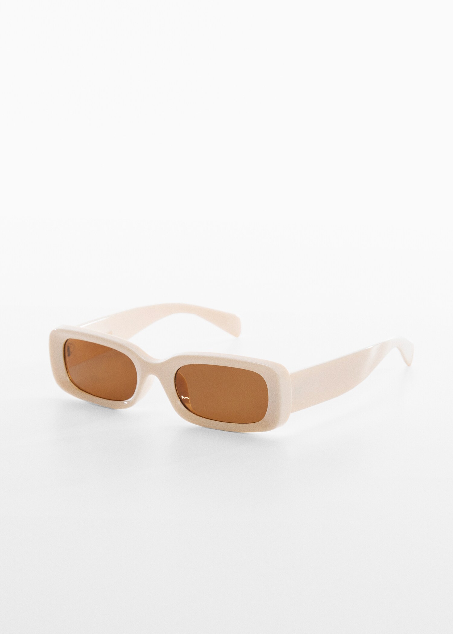 Gafas de sol rectangulares - Plano medio