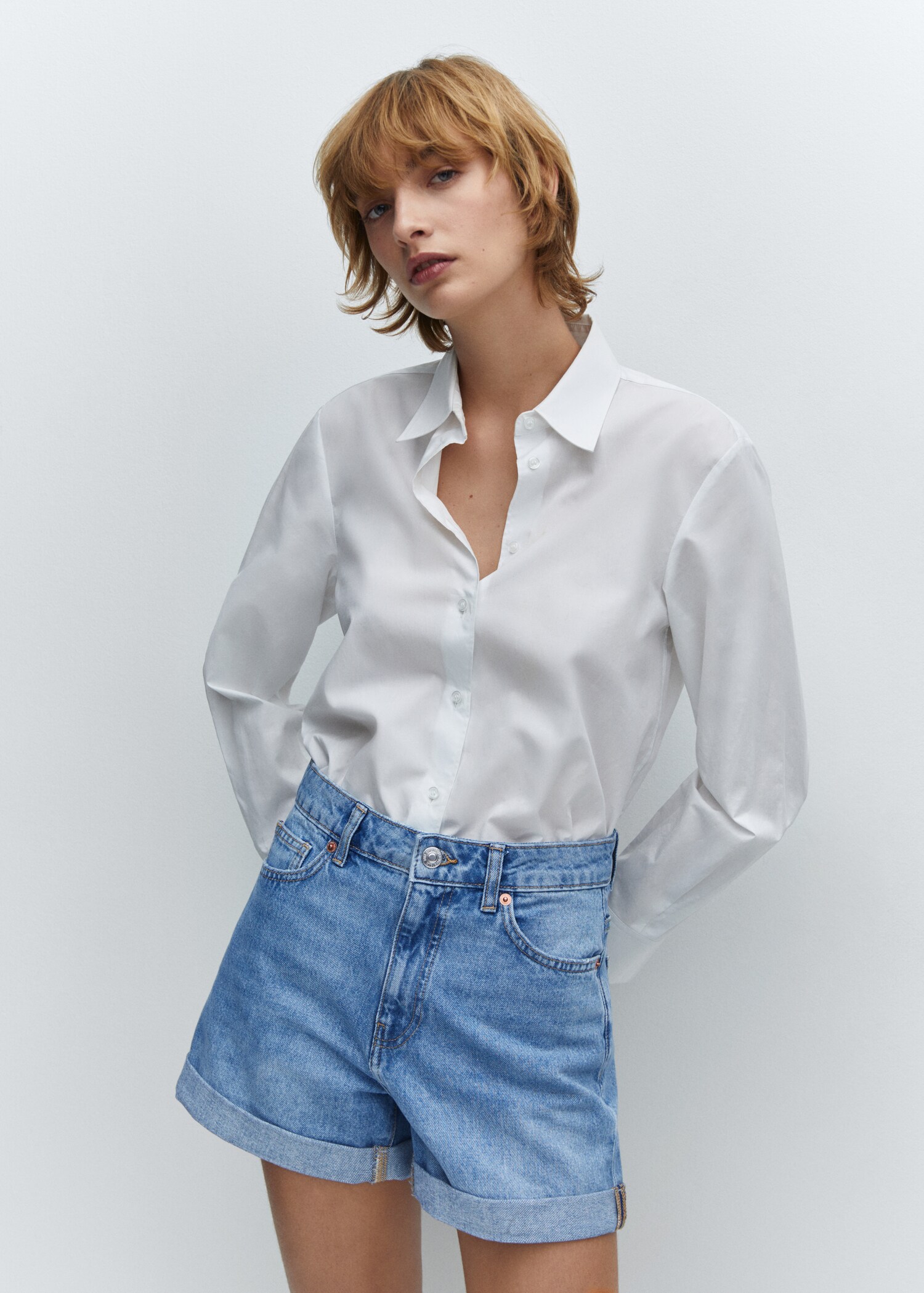Mom-fit denim shorts - Medium plane