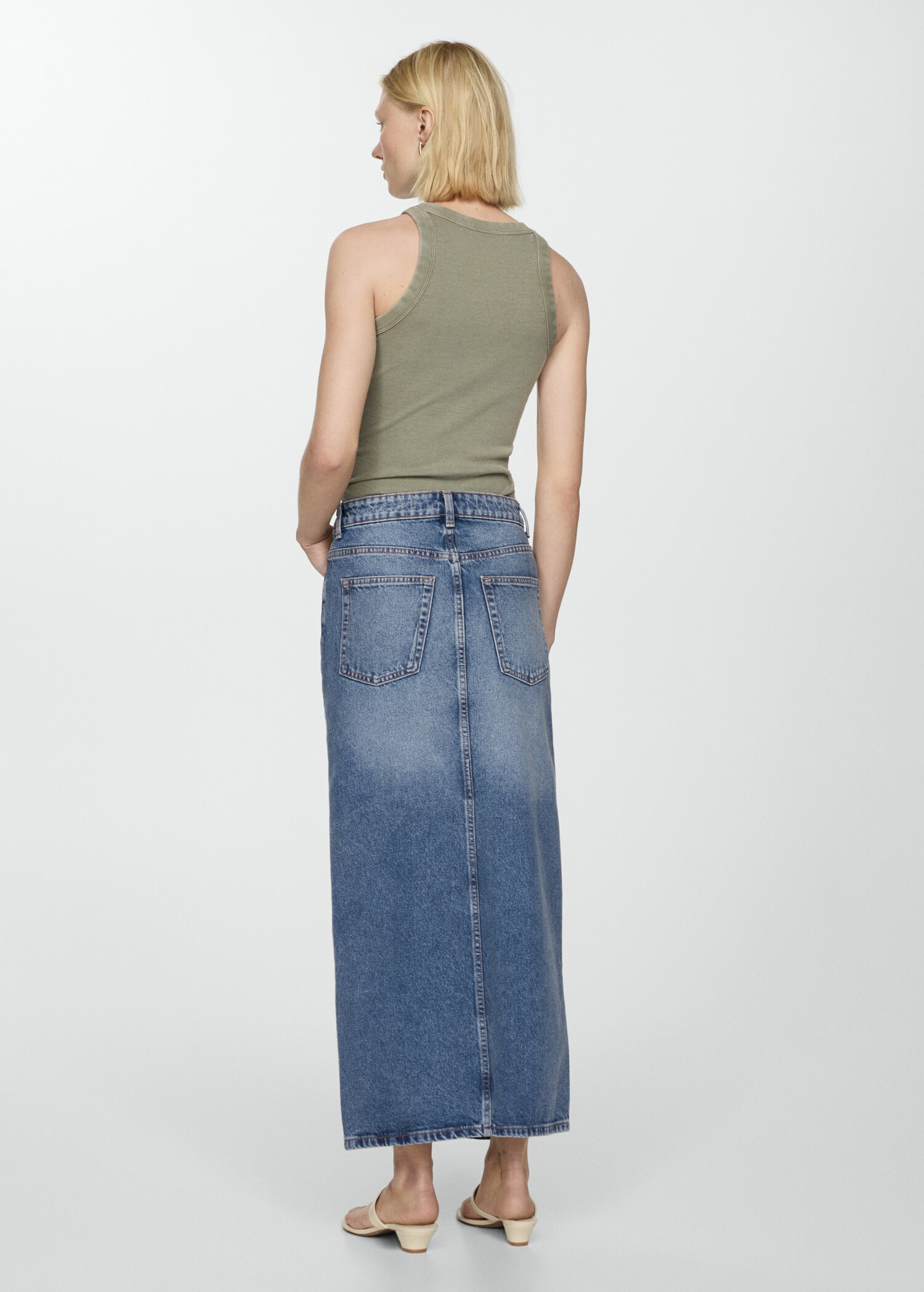Long denim skirt - Reverse of the article