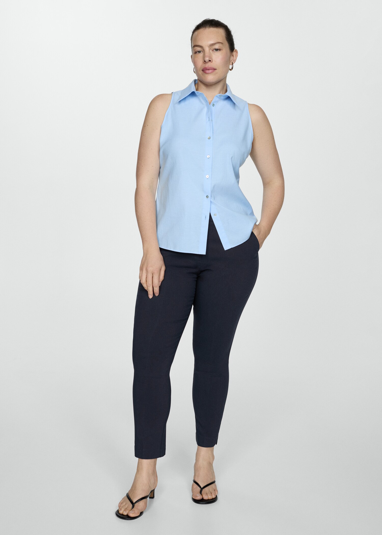 Crop skinny trousers - Details of the article 3