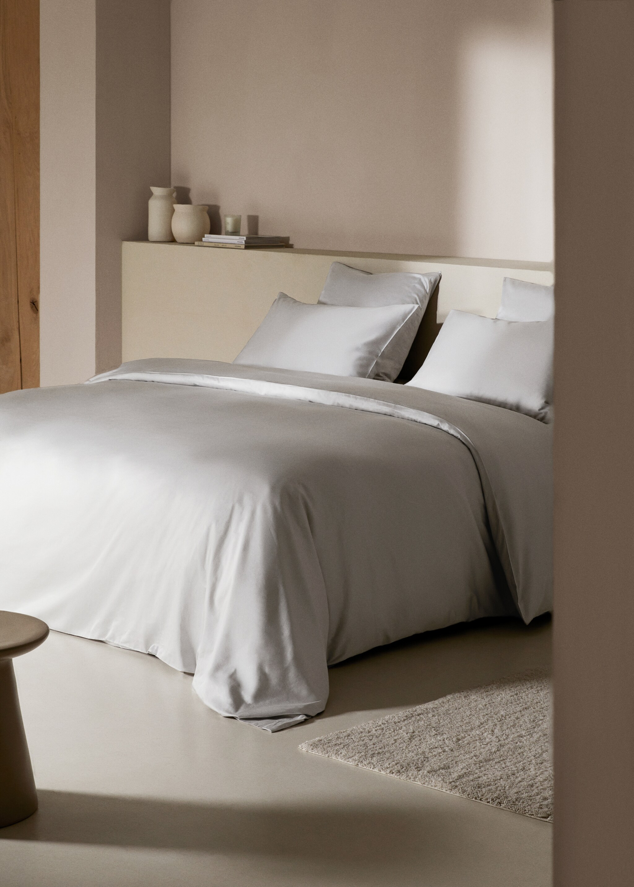 Satin duvet cover for king bed - General plane, Grey. Ref: 67004081-00.