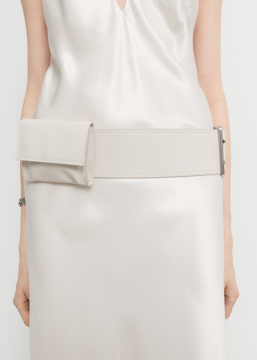 Belted leather money belt - Women | MANGO OUTLET USA