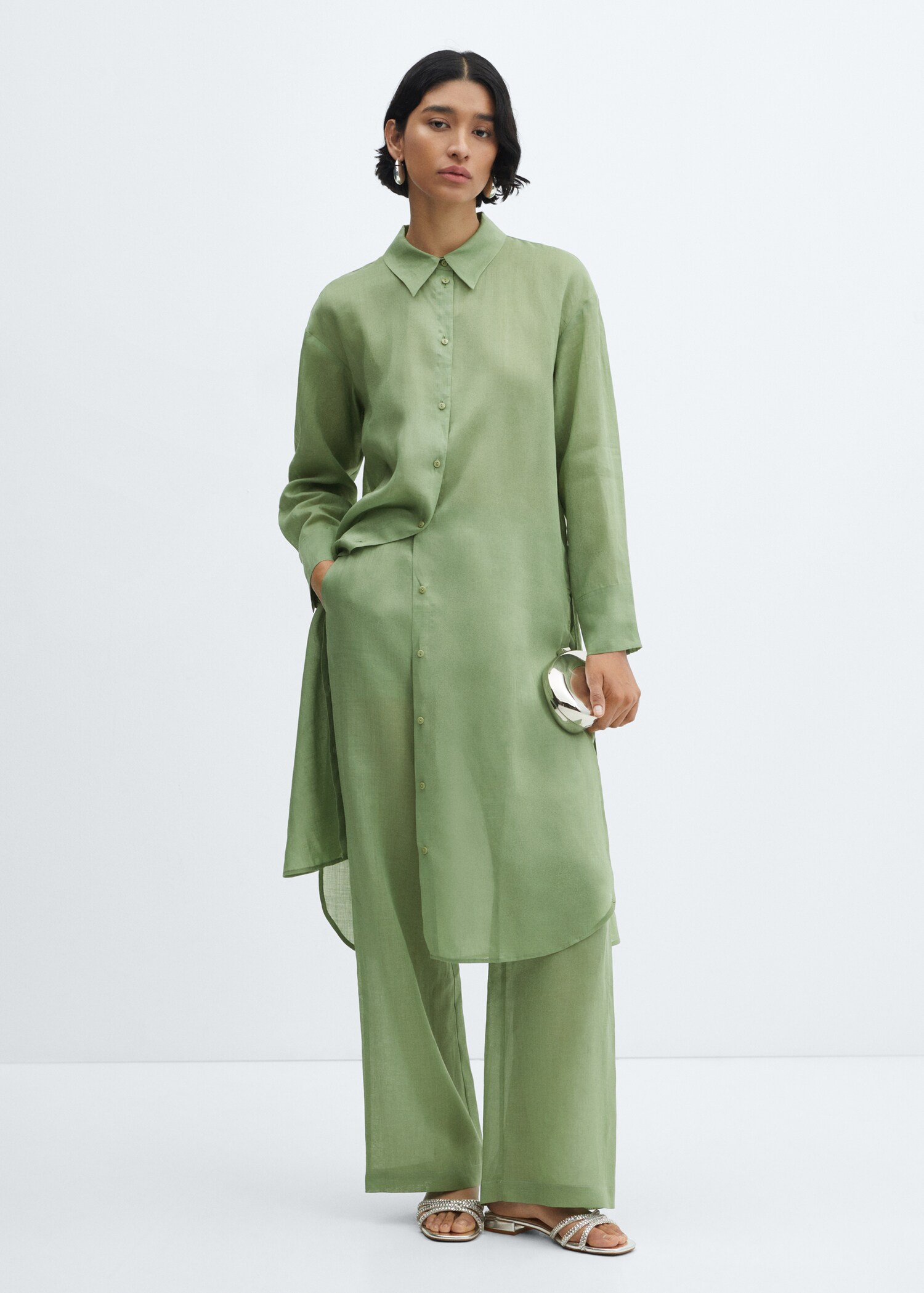 Oversize shirt openings - General plane