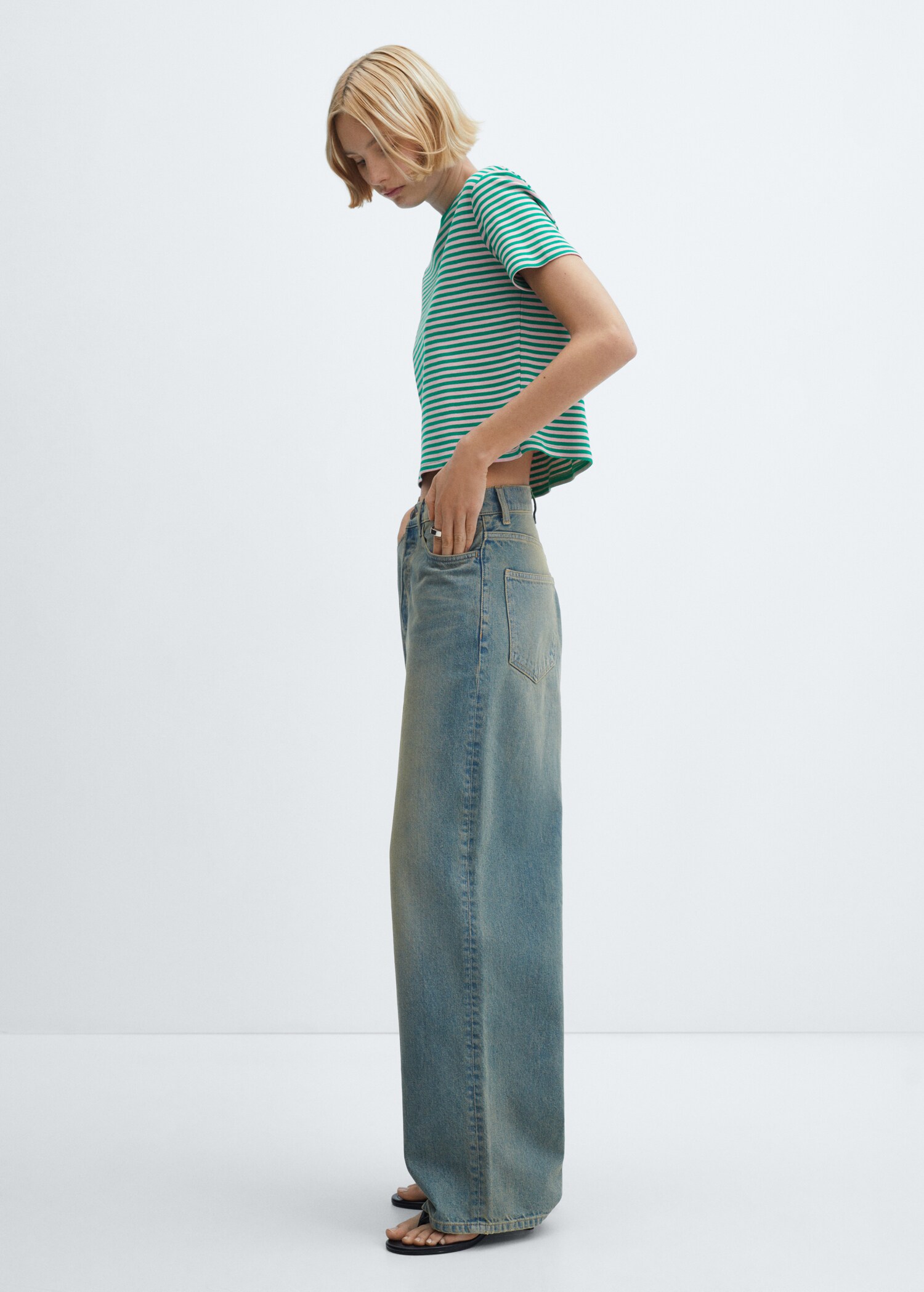 Striped short-sleeved t-shirt - General plane