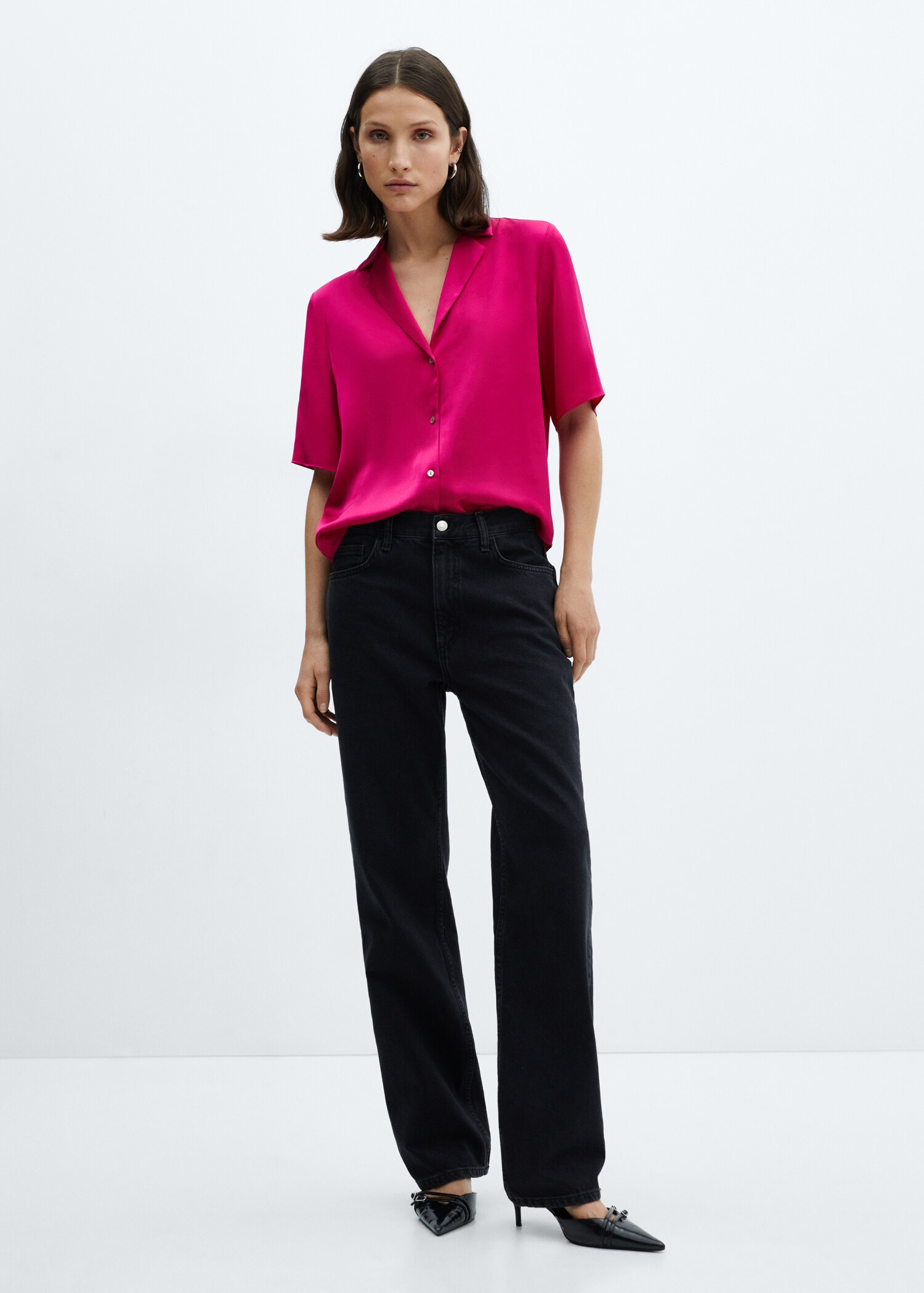 Short-sleeved satin shirt - General plane