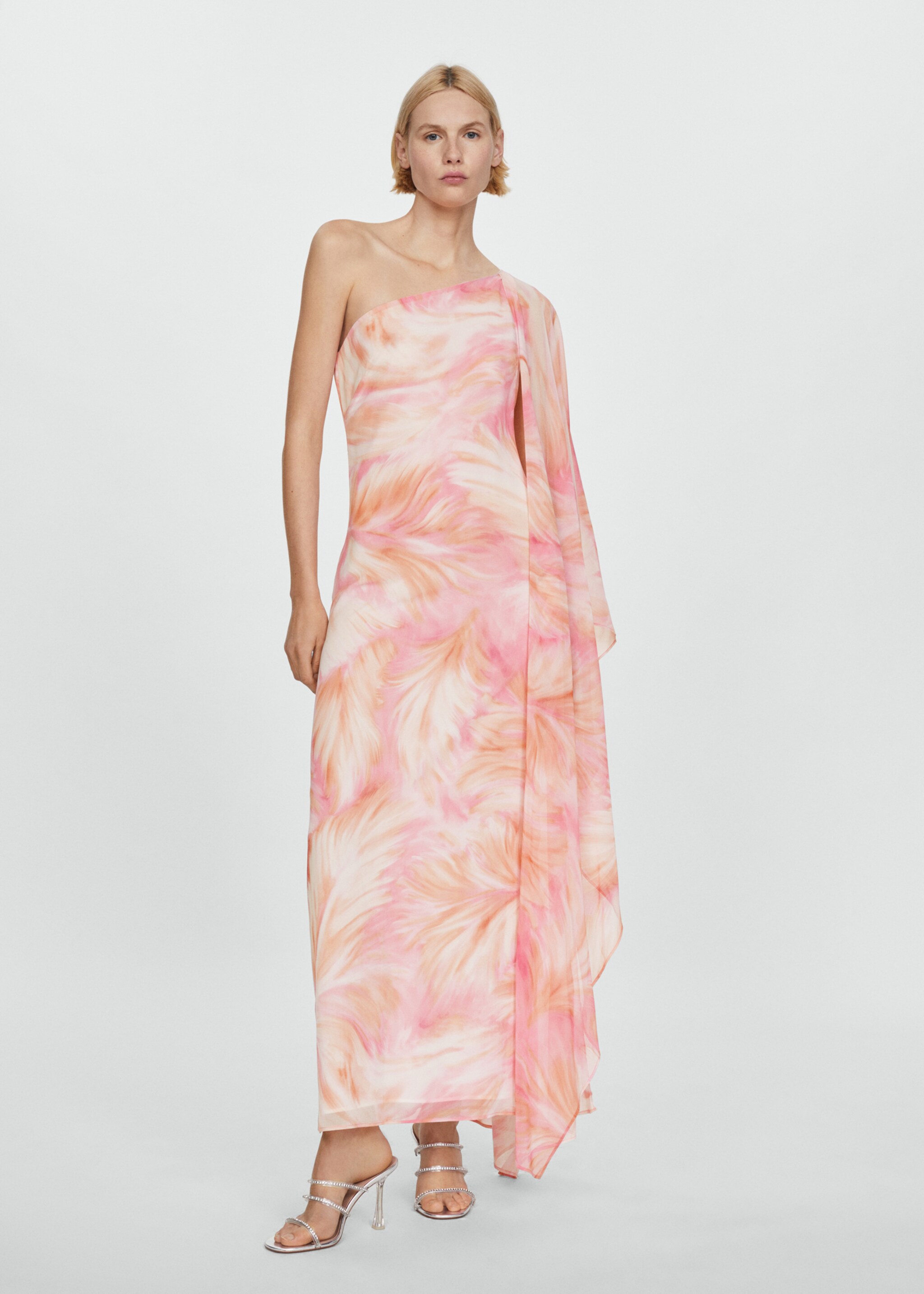 Printed dress with ruffled sleeves - General plane