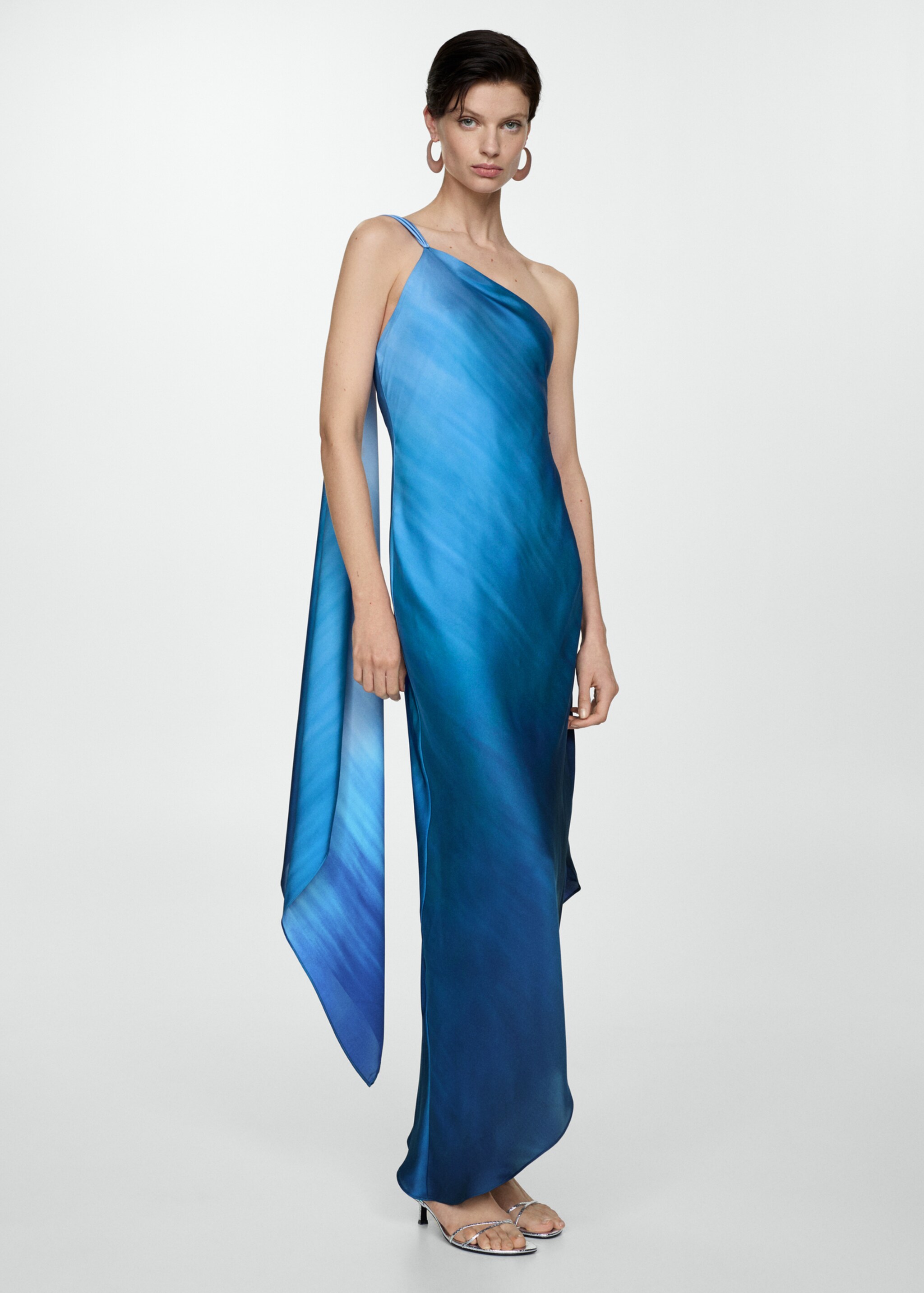 Robe asymétrique dégradée - Plan général, Bleu. Ref: 67009241-00.