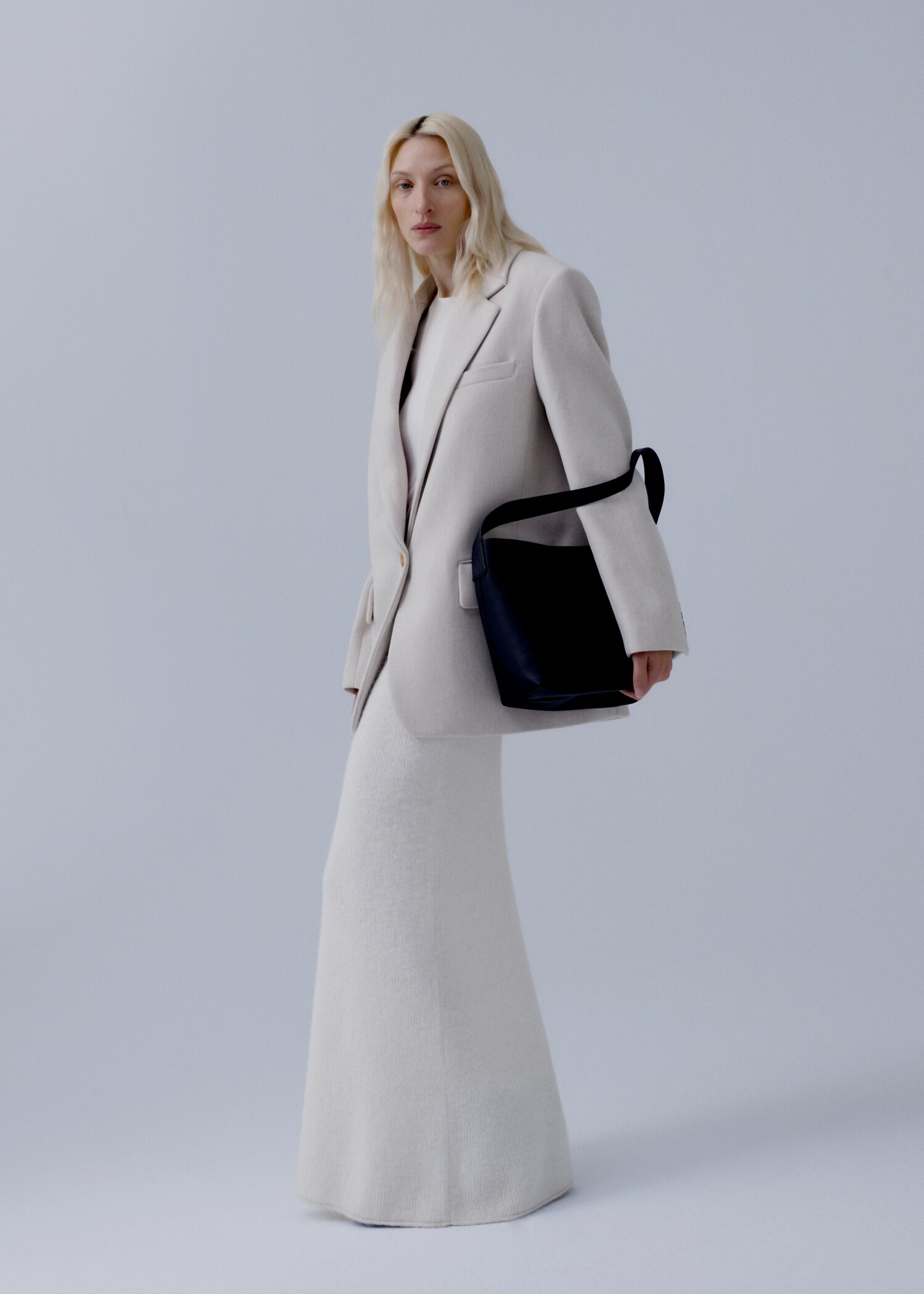 Bucket Bag mit Ledereffekt - Allgemeine Ansicht