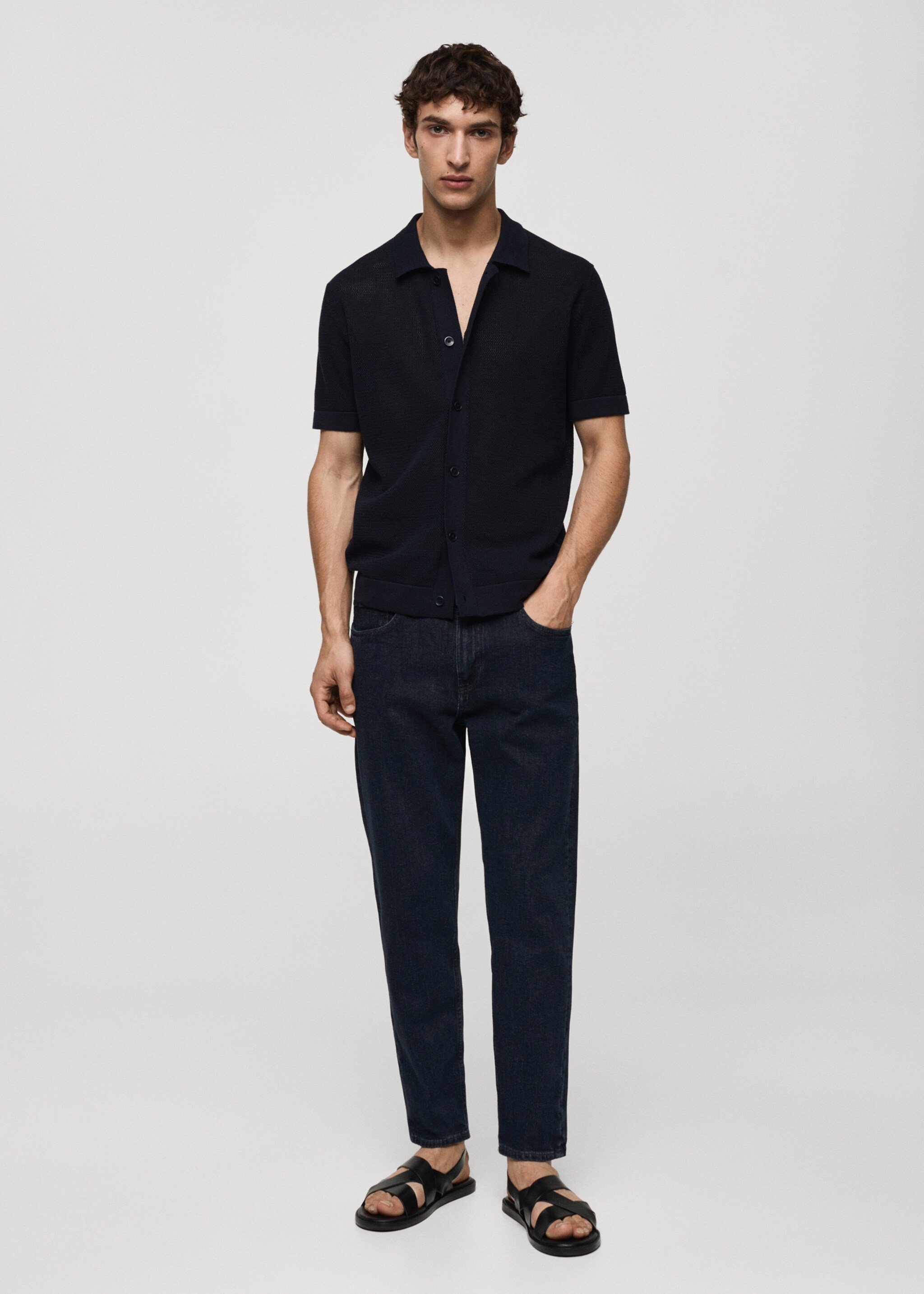 Tapered-fit jeans - General plane