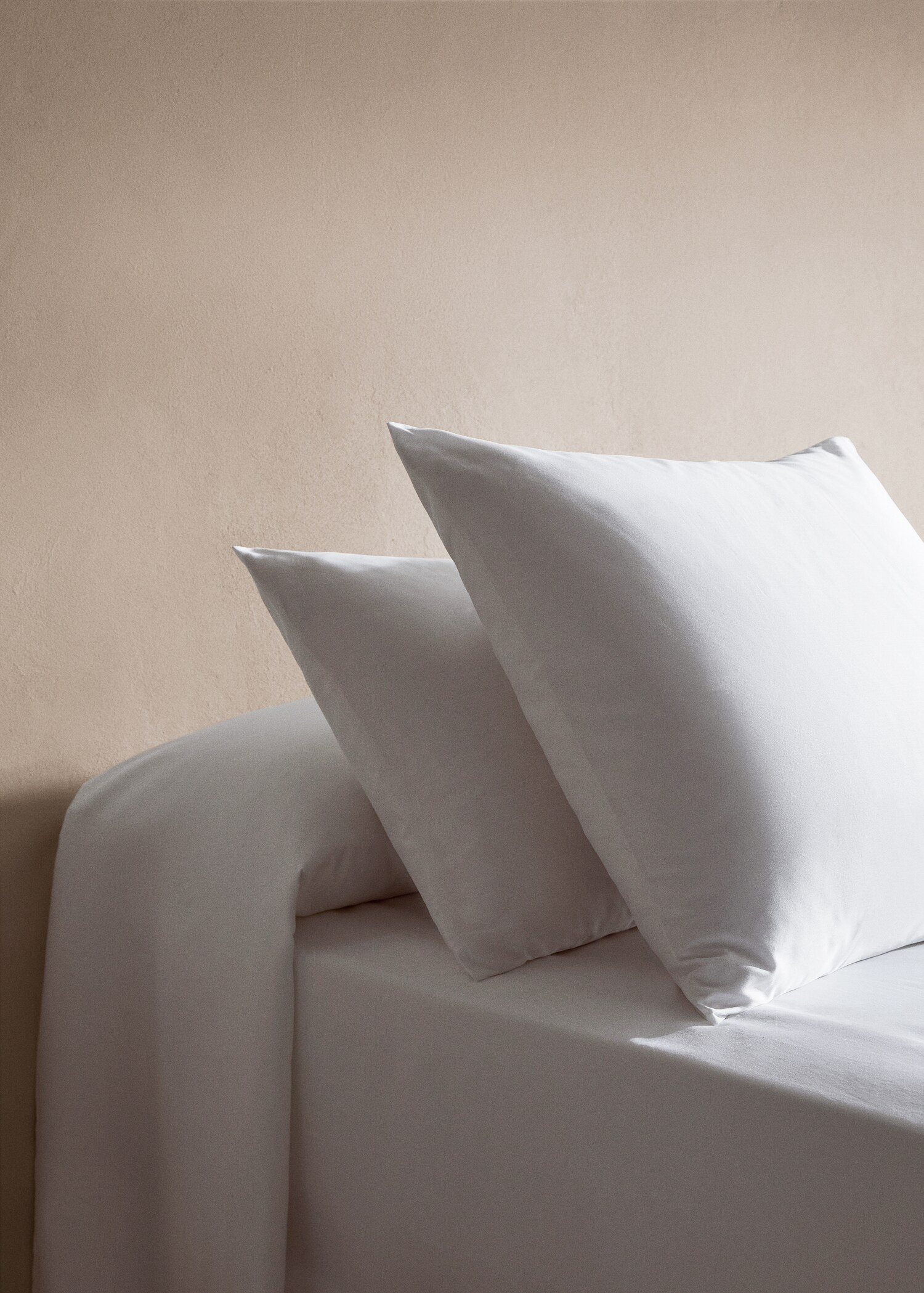 Satin cushion cover 60x60cm - General plane