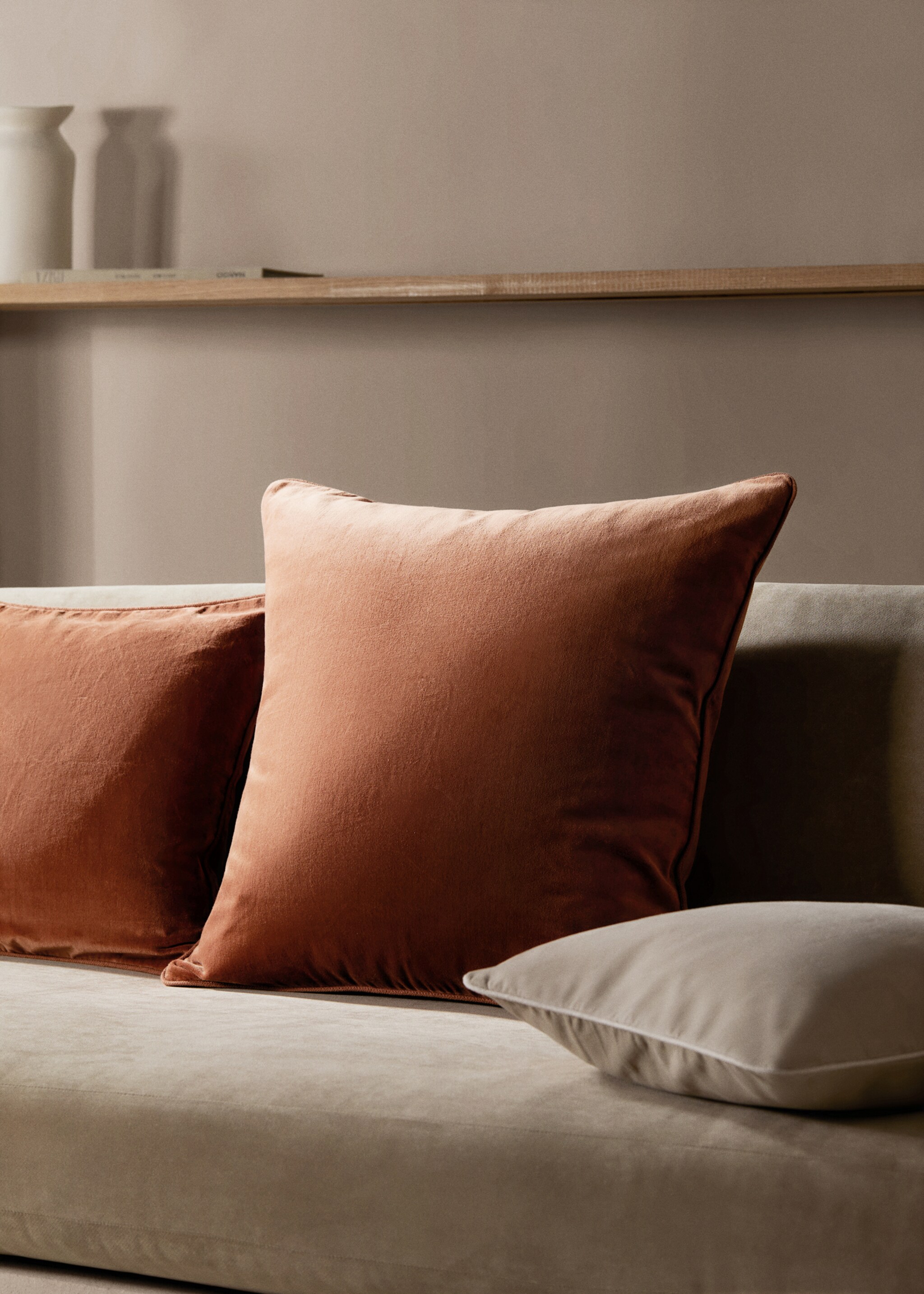 Velvet cushion case 60x60cm - General plane