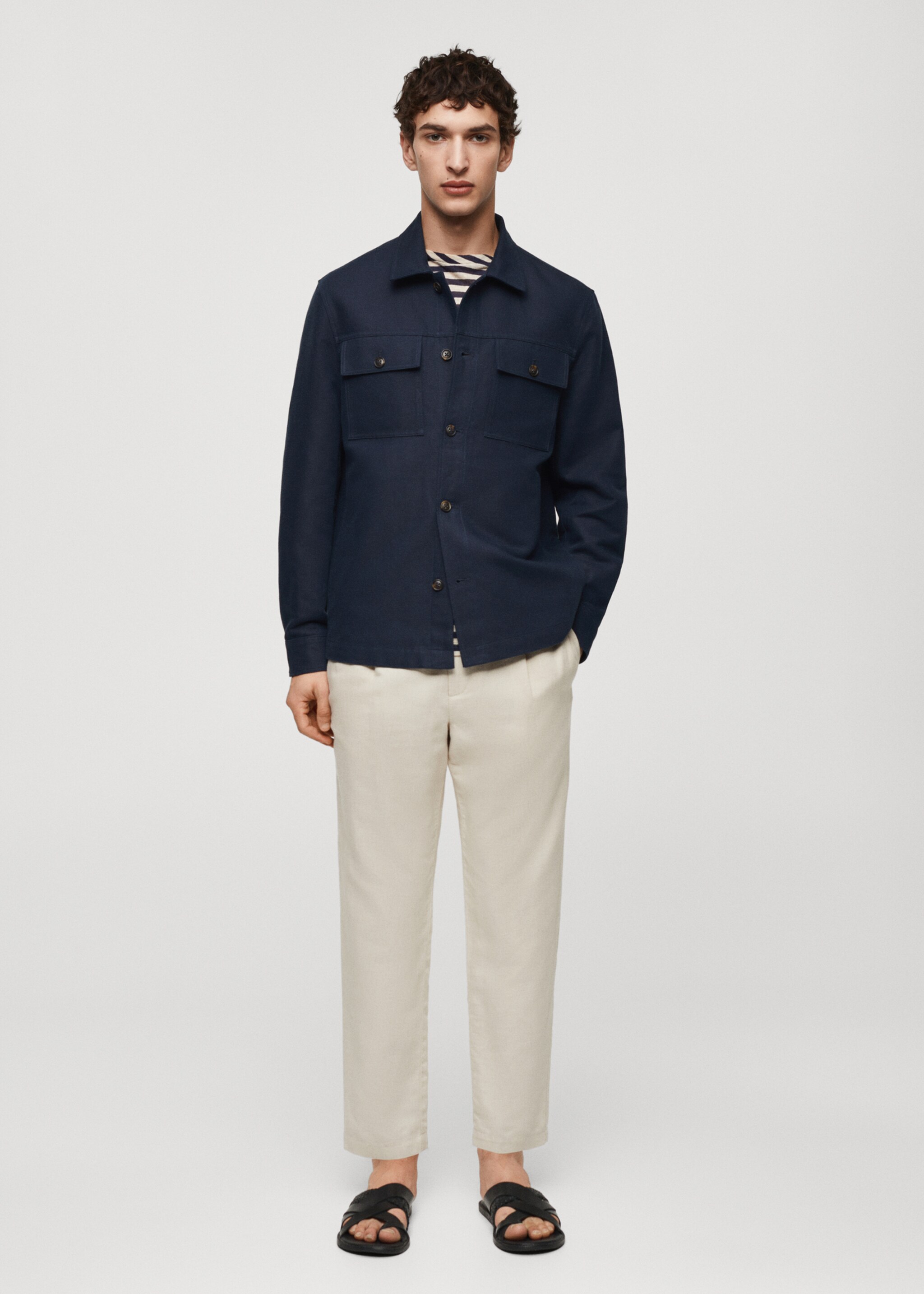 Sobrecamisa de algodão e linho com bolsos - Plano geral