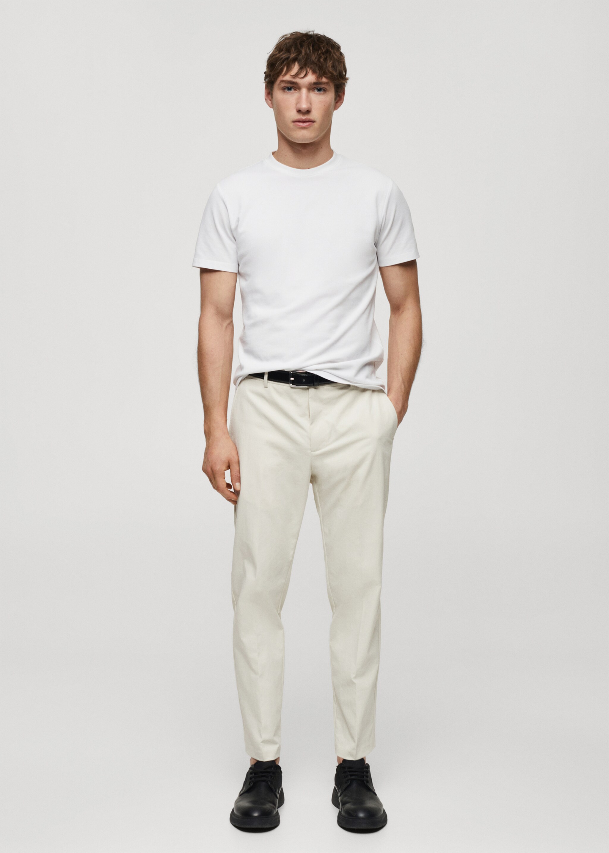 Slim Fit-Hose aus technischem Gewebe - Allgemeine Ansicht