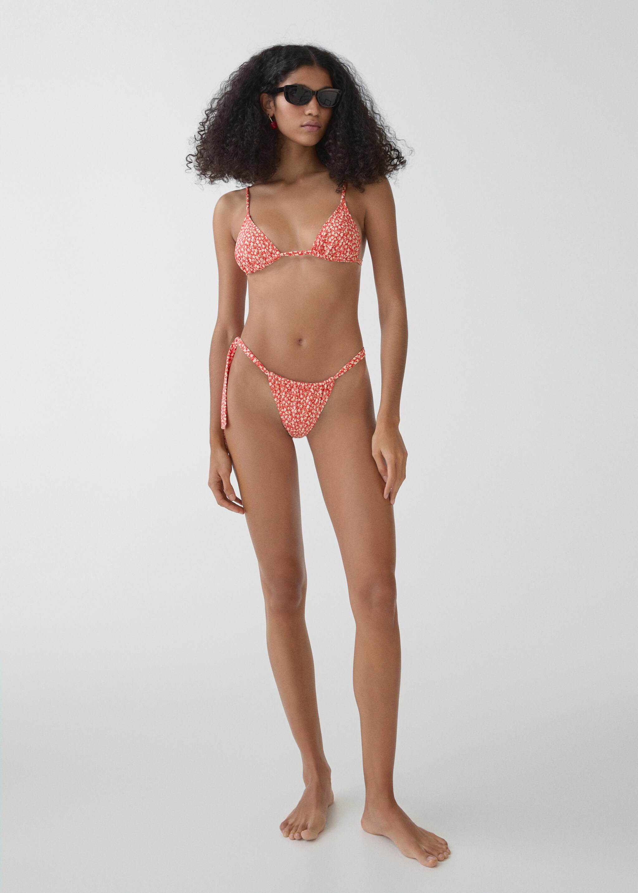 Culotte bikini classique fleurie - Plan général