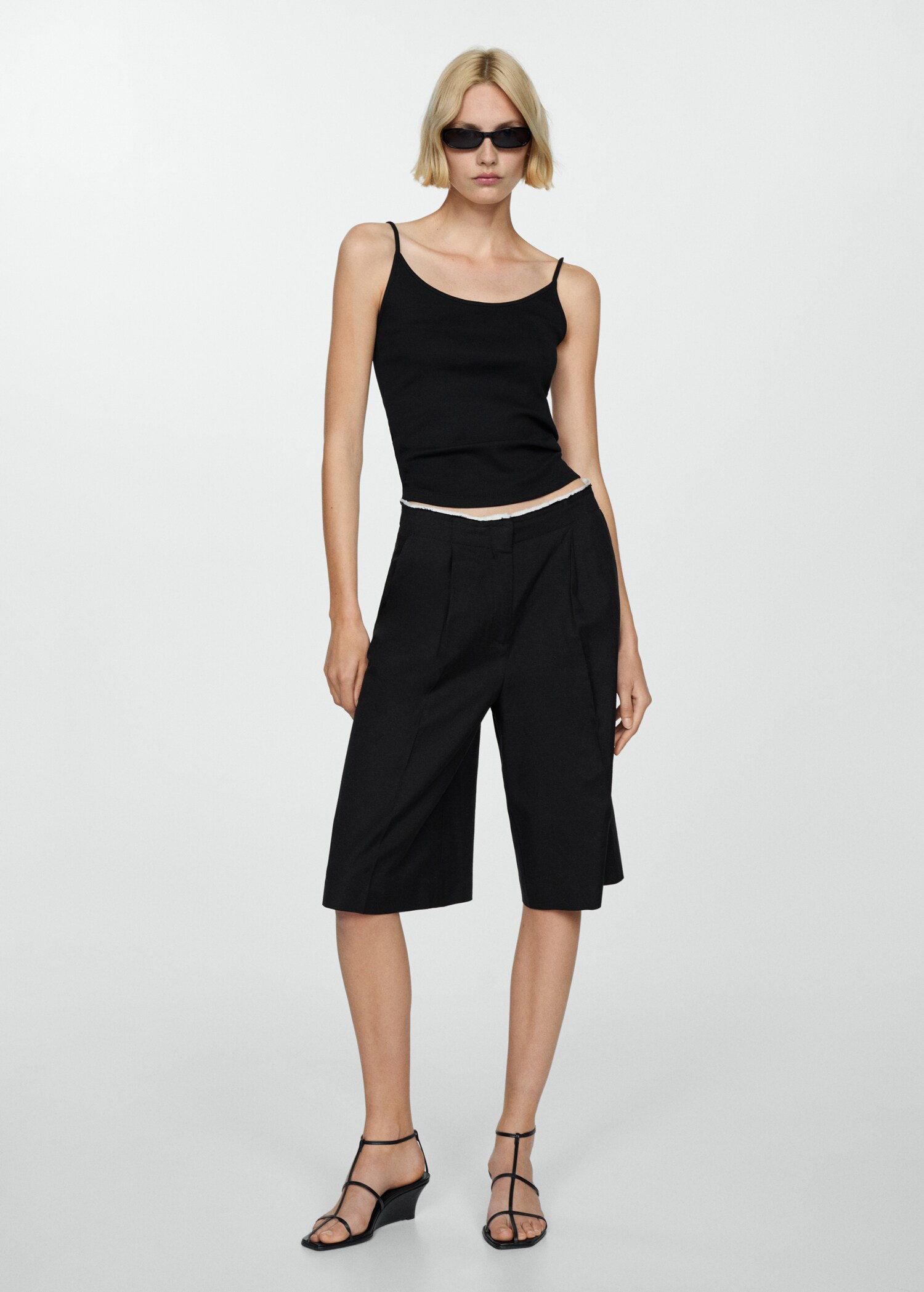 Knit strap top - General plane