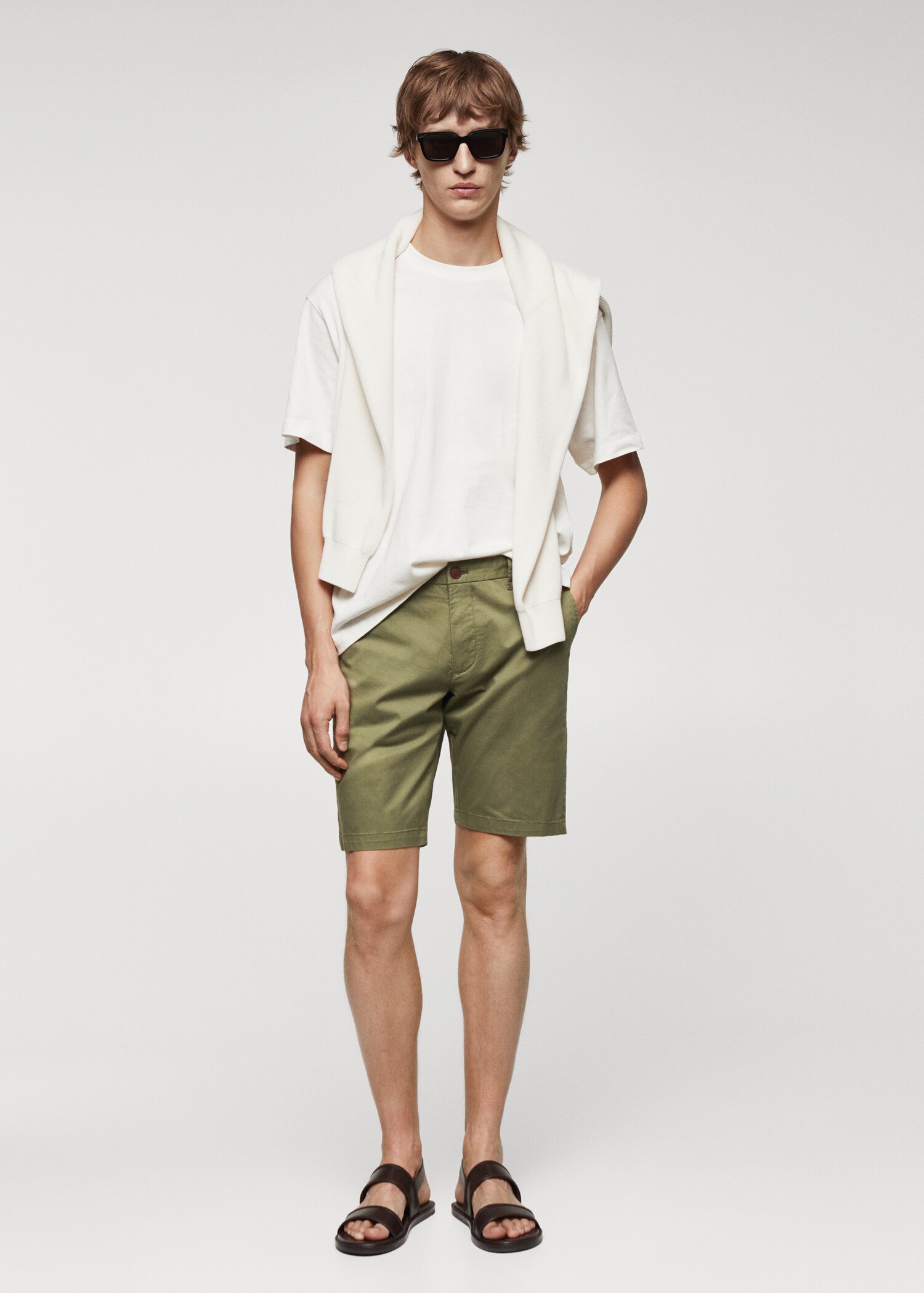 Slim-fit chino cotton bermuda shorts - General plane