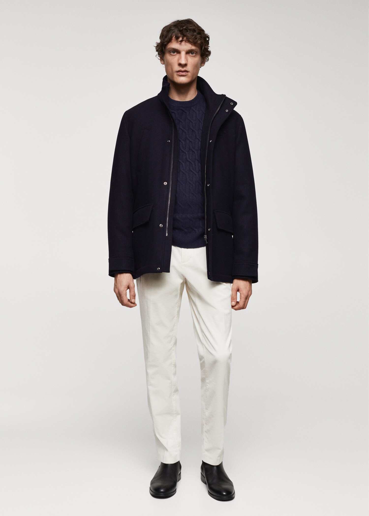 Short wool coat with pockets - General plane