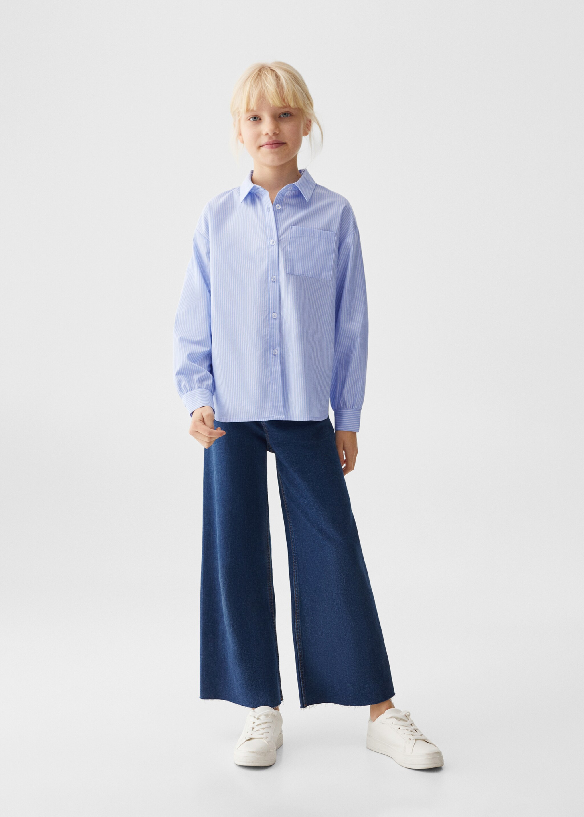 Gestreiftes Oversize-Hemd - Allgemeine Ansicht, Blau. Ref: 67023687-00.