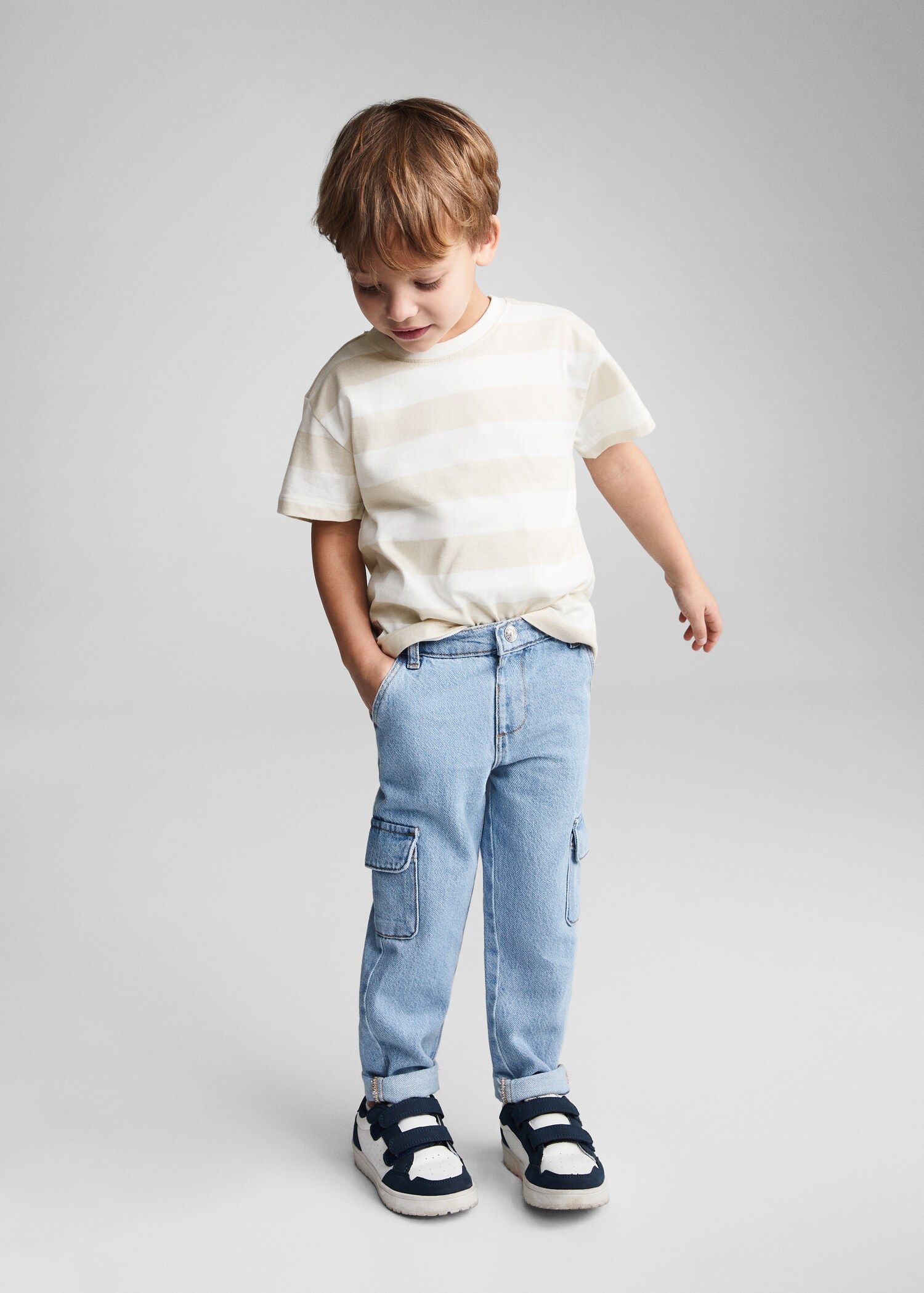 Gestreiftes T-Shirt mit Zeichnung - Allgemeine Ansicht