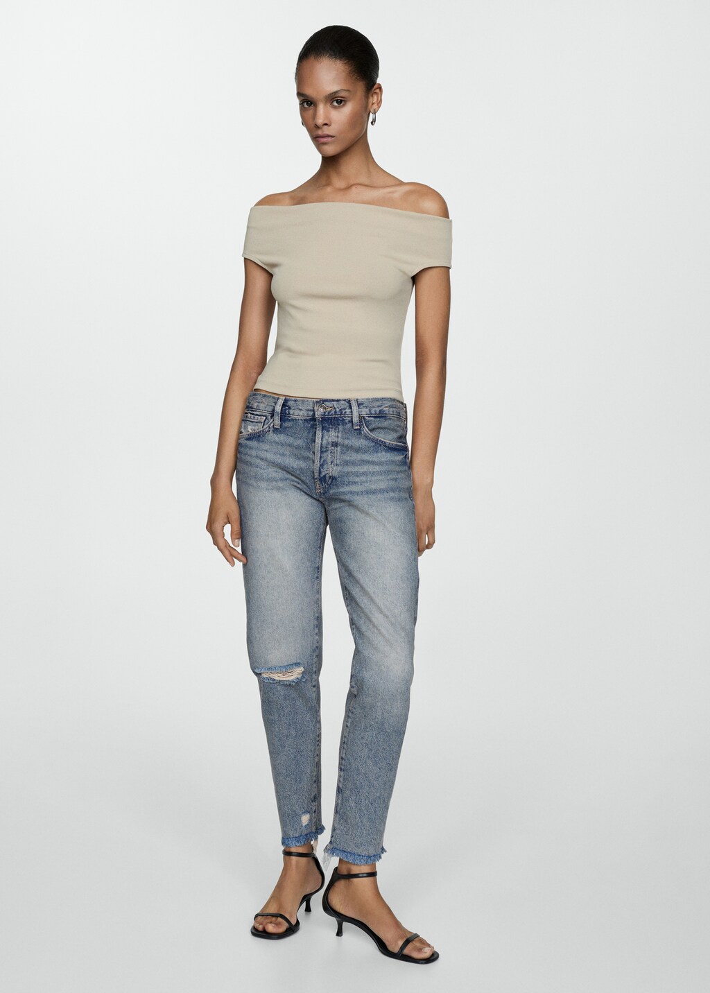 Ripped low rise girlfriend jeans Women MANGO OUTLET USA