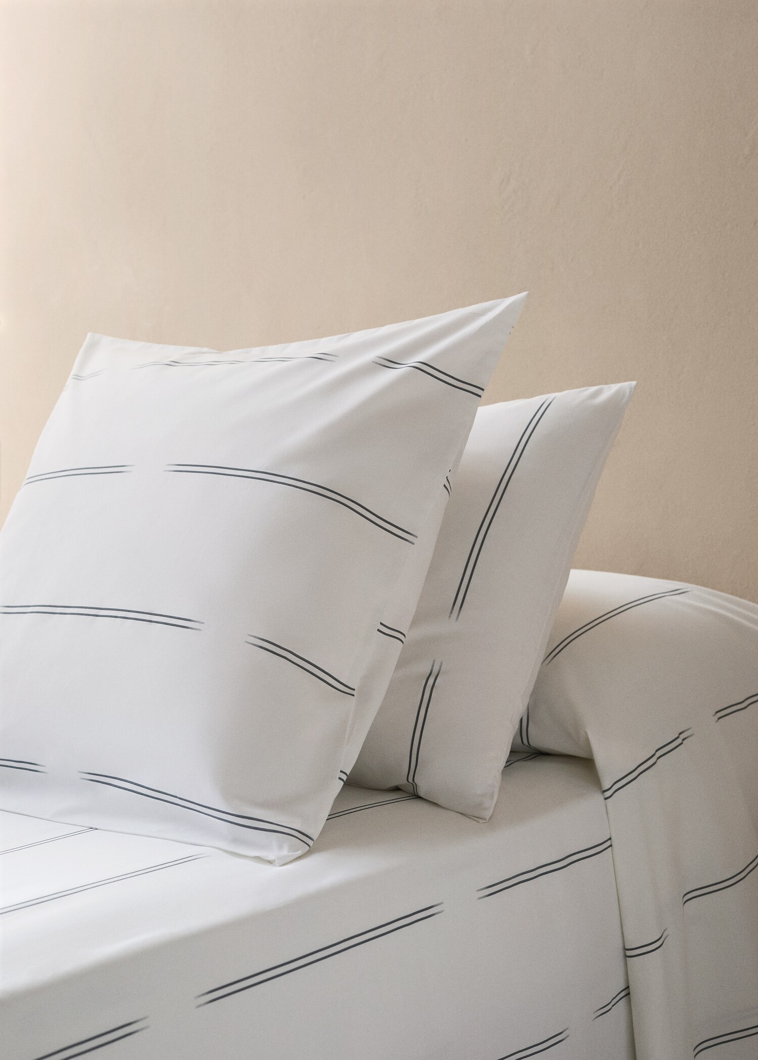 Taie d’oreiller motif rayé 60x60 cm - Plan général