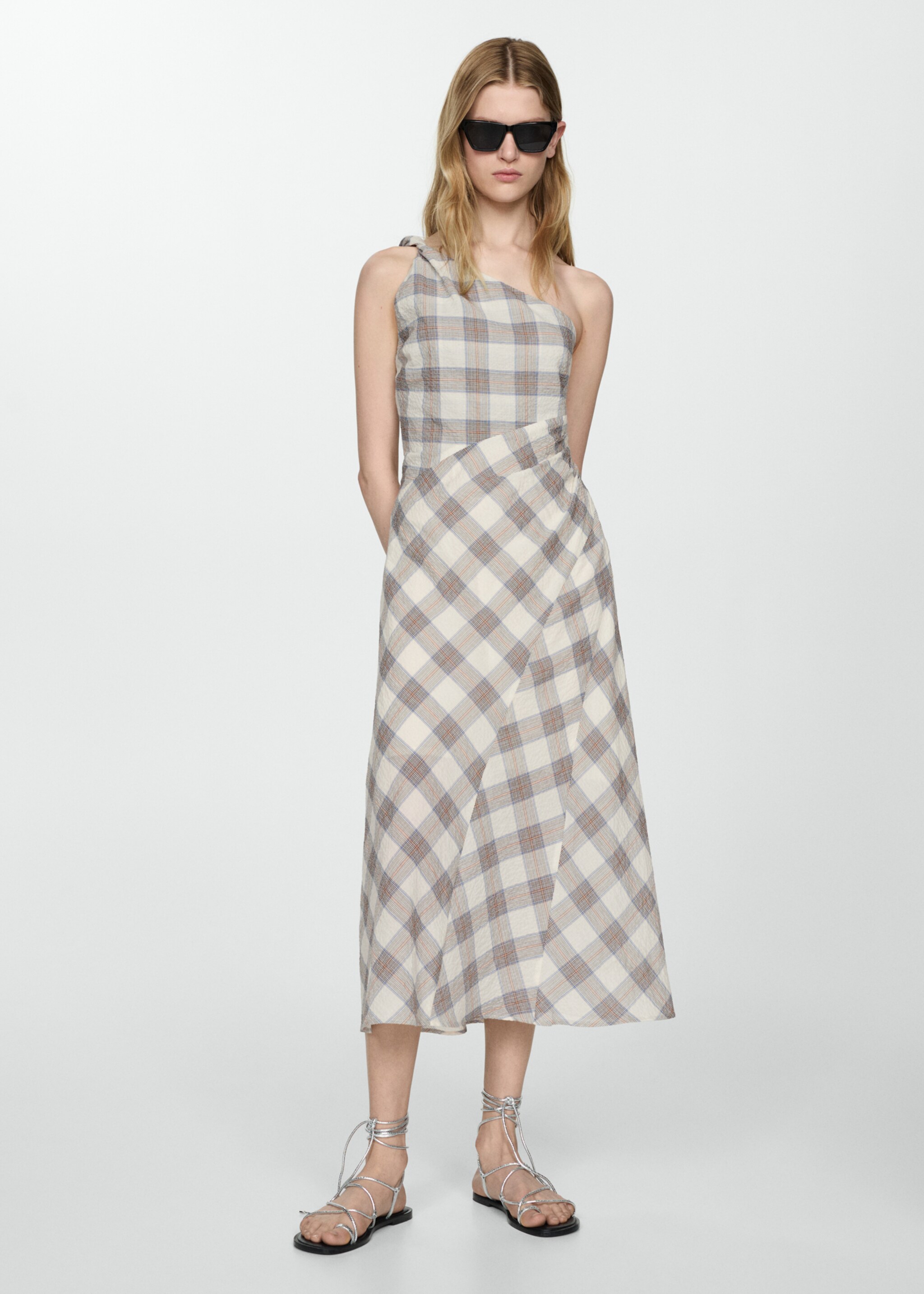 Asymmetrisches Kleid mit Karomuster - Allgemeine Ansicht