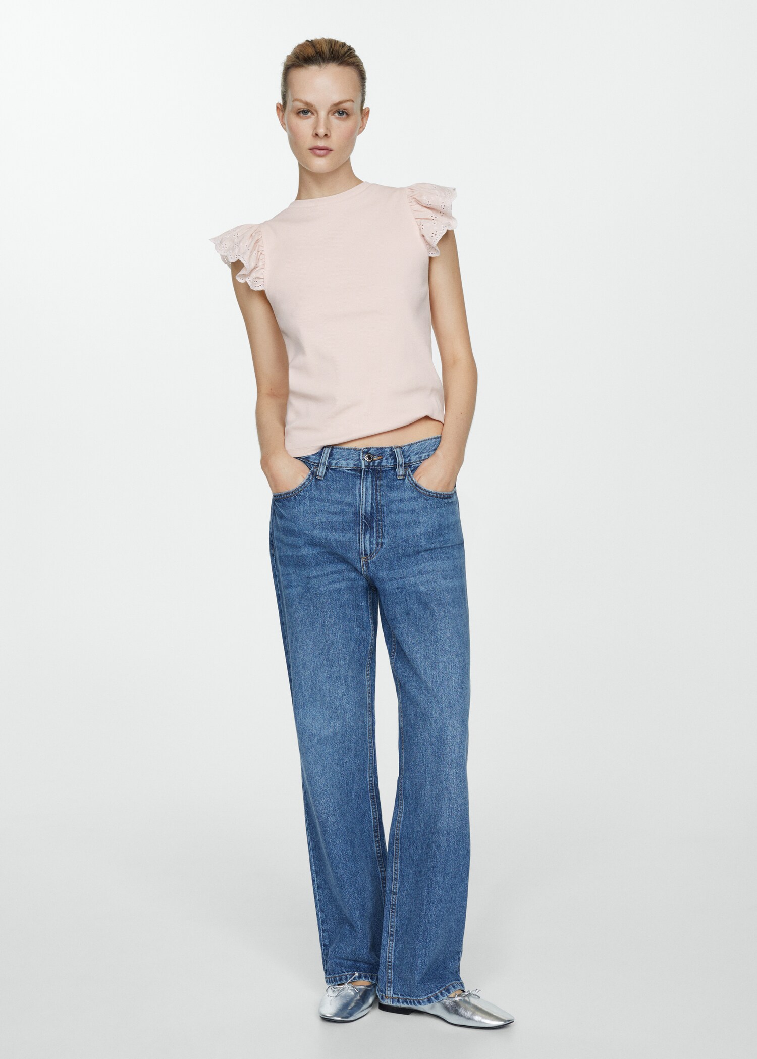 T-shirt with ruffled sleeves - General plane