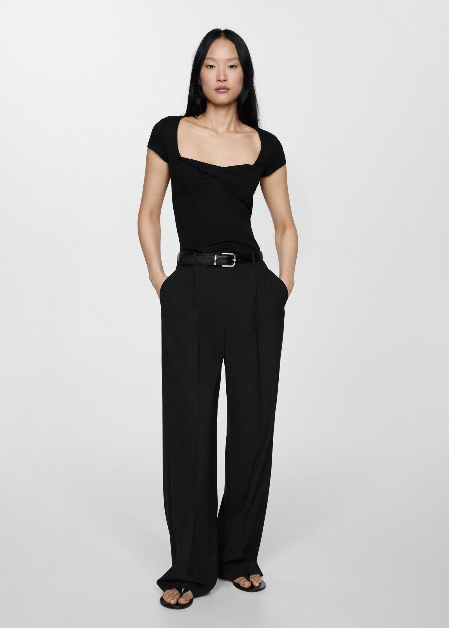 Maglietta scollo drappeggiato - Piano generale