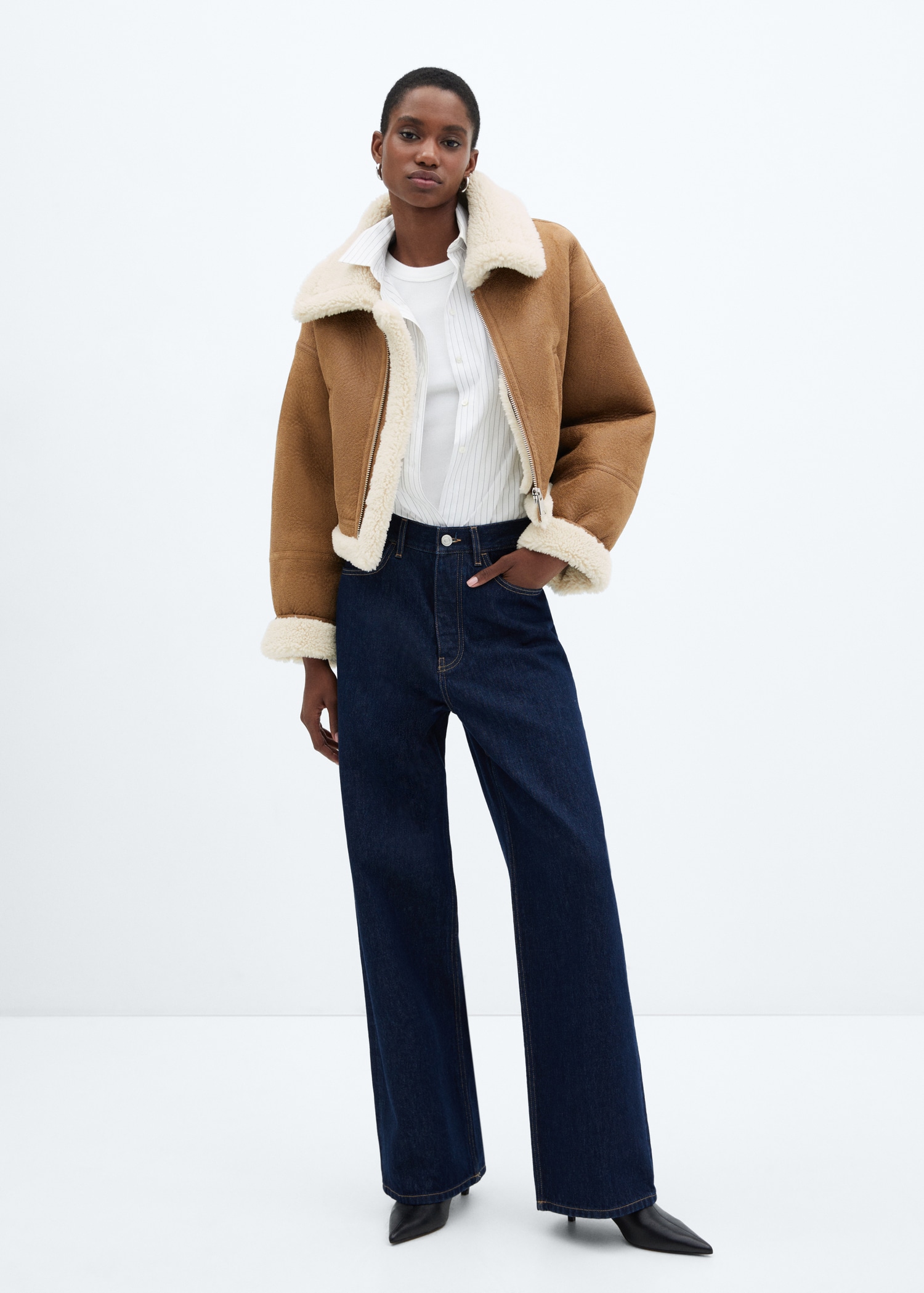 Doubleface-Jace mit Ledereffekt MANGO OUTLET Deutschland