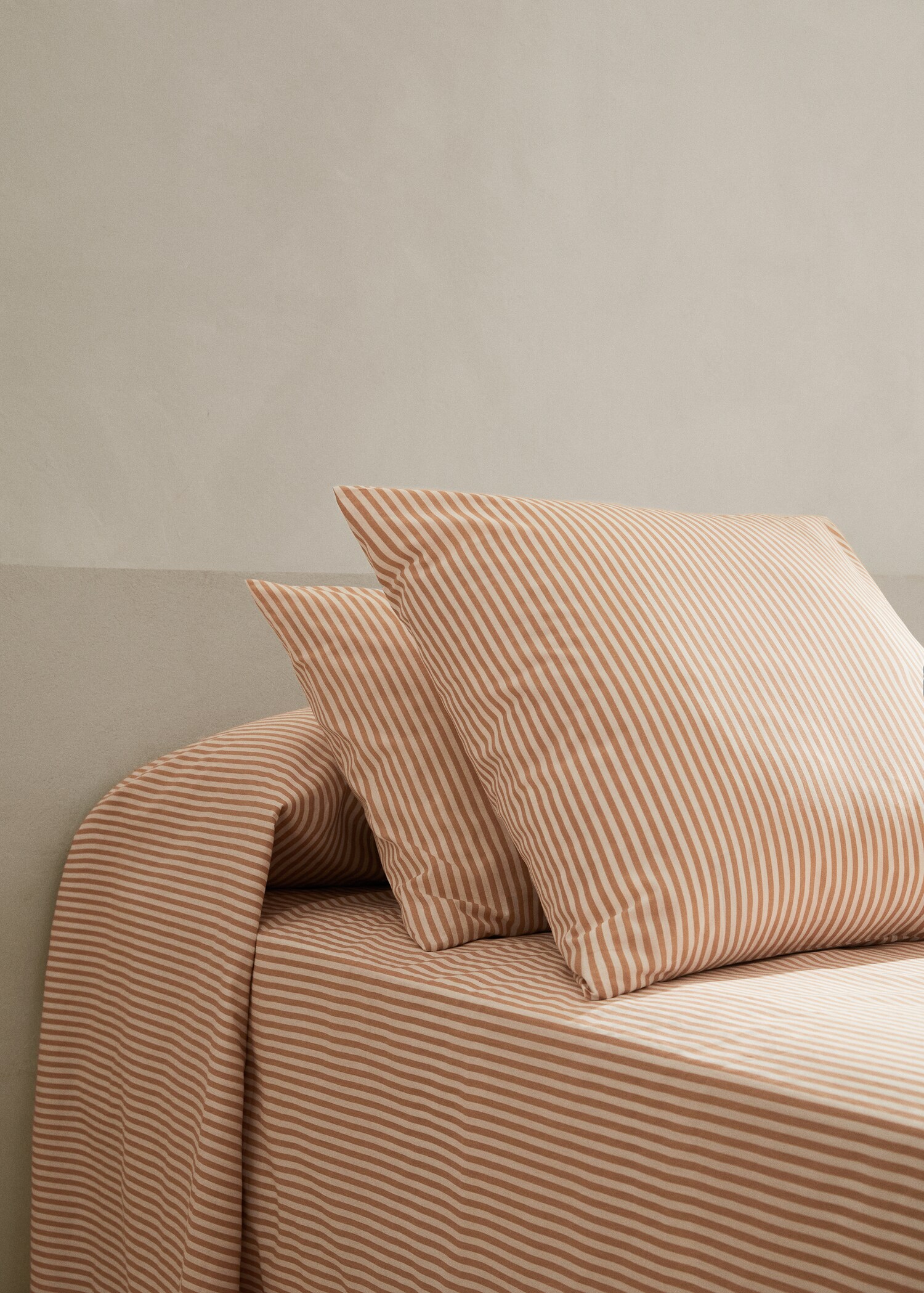Strips cotton pillowcase 50X75cm - General plane