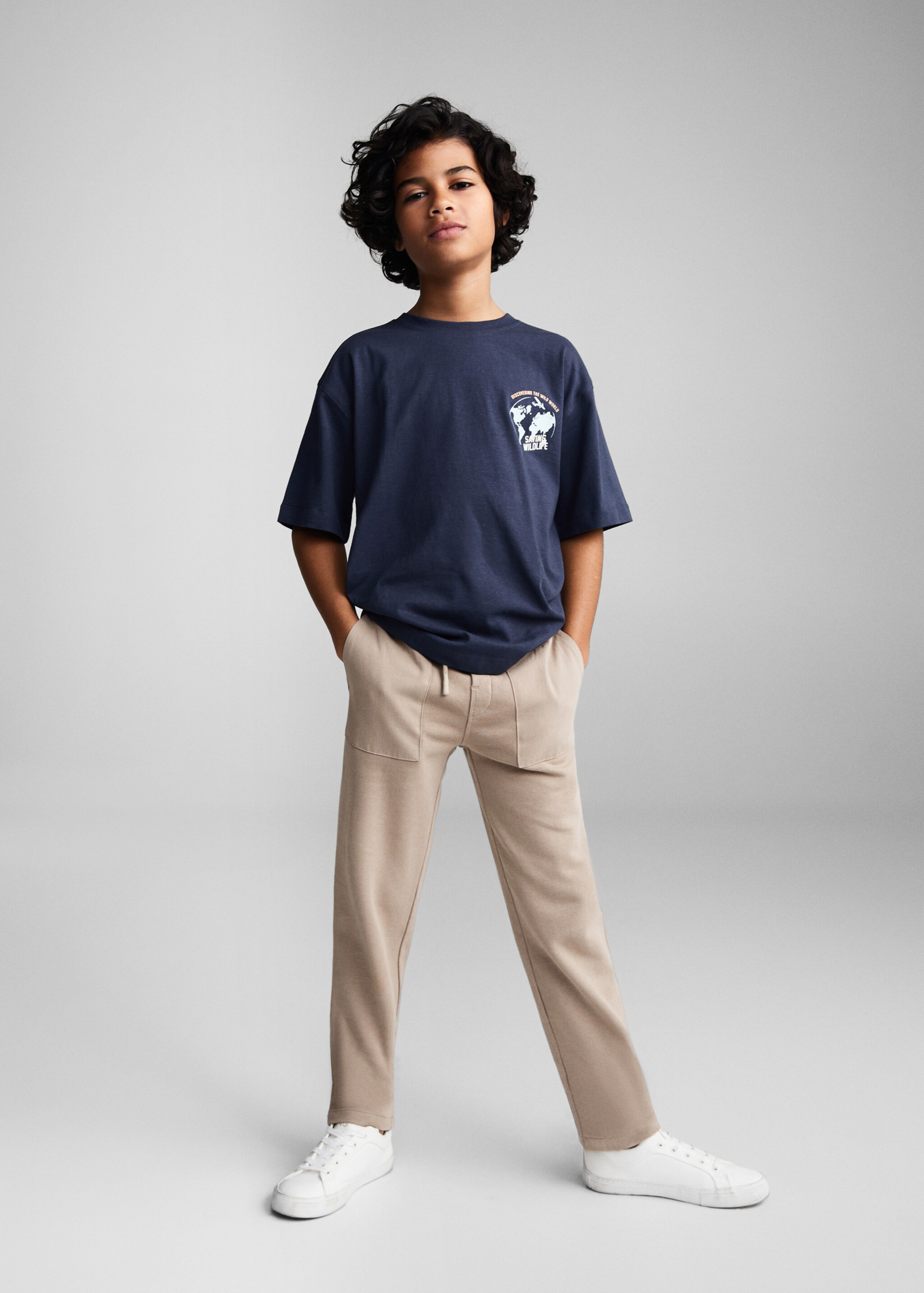 Elastic waist trousers - General plane